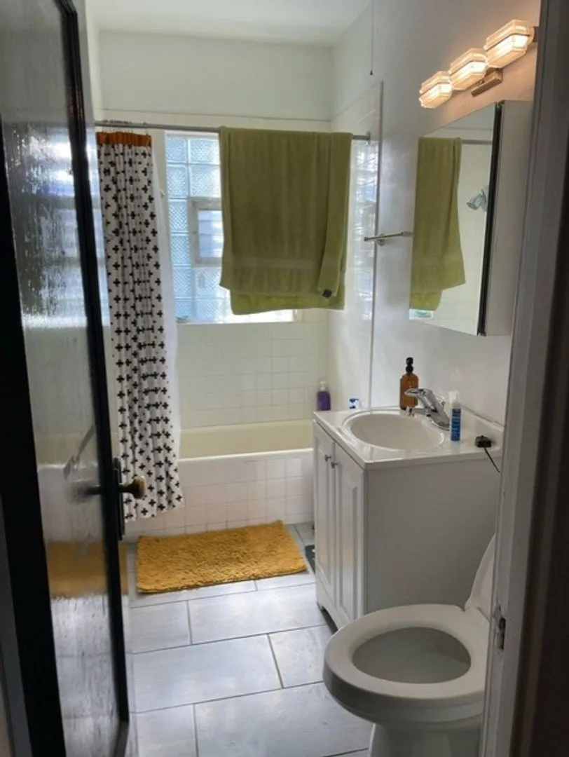 5106 N Glenwood Ave, ,  60640, USA 60640-unit#2-Chicago-IL