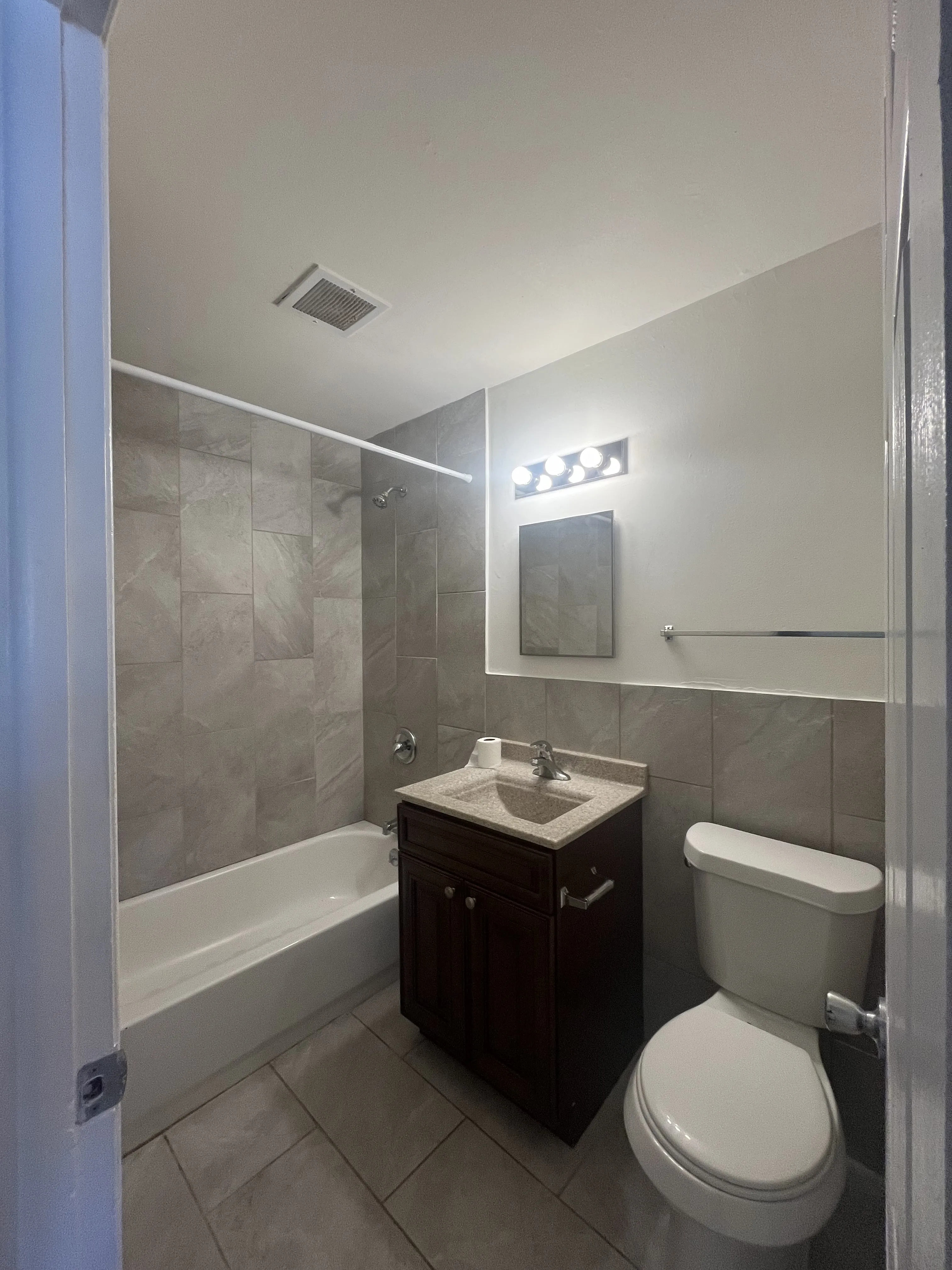 8500 Waukegan Rd, , 60053, USA 60053-unit#7-Morton Grove-IL