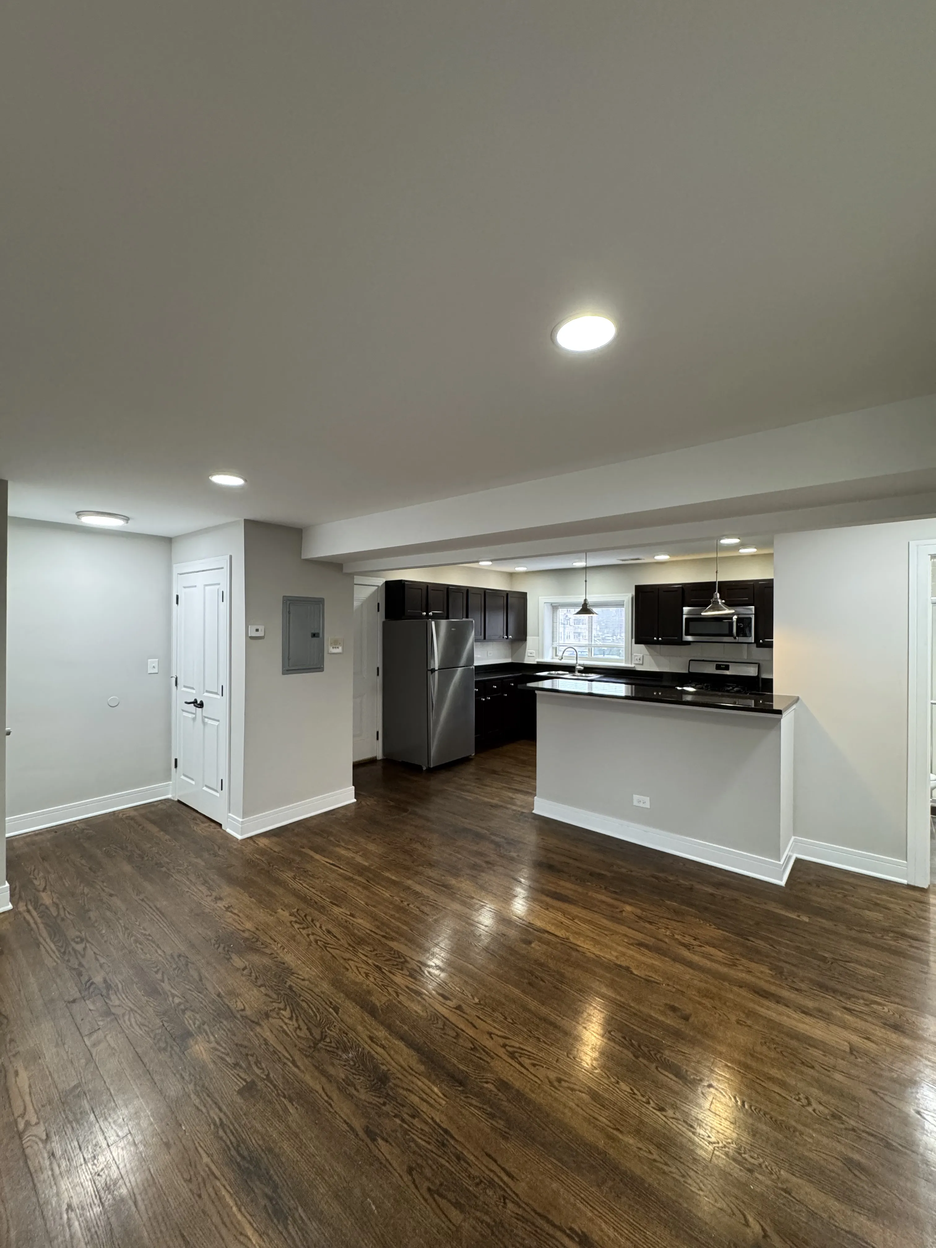 2528 W Fitch Ave, ,  60645, USA 60645-unit#3-Chicago-IL