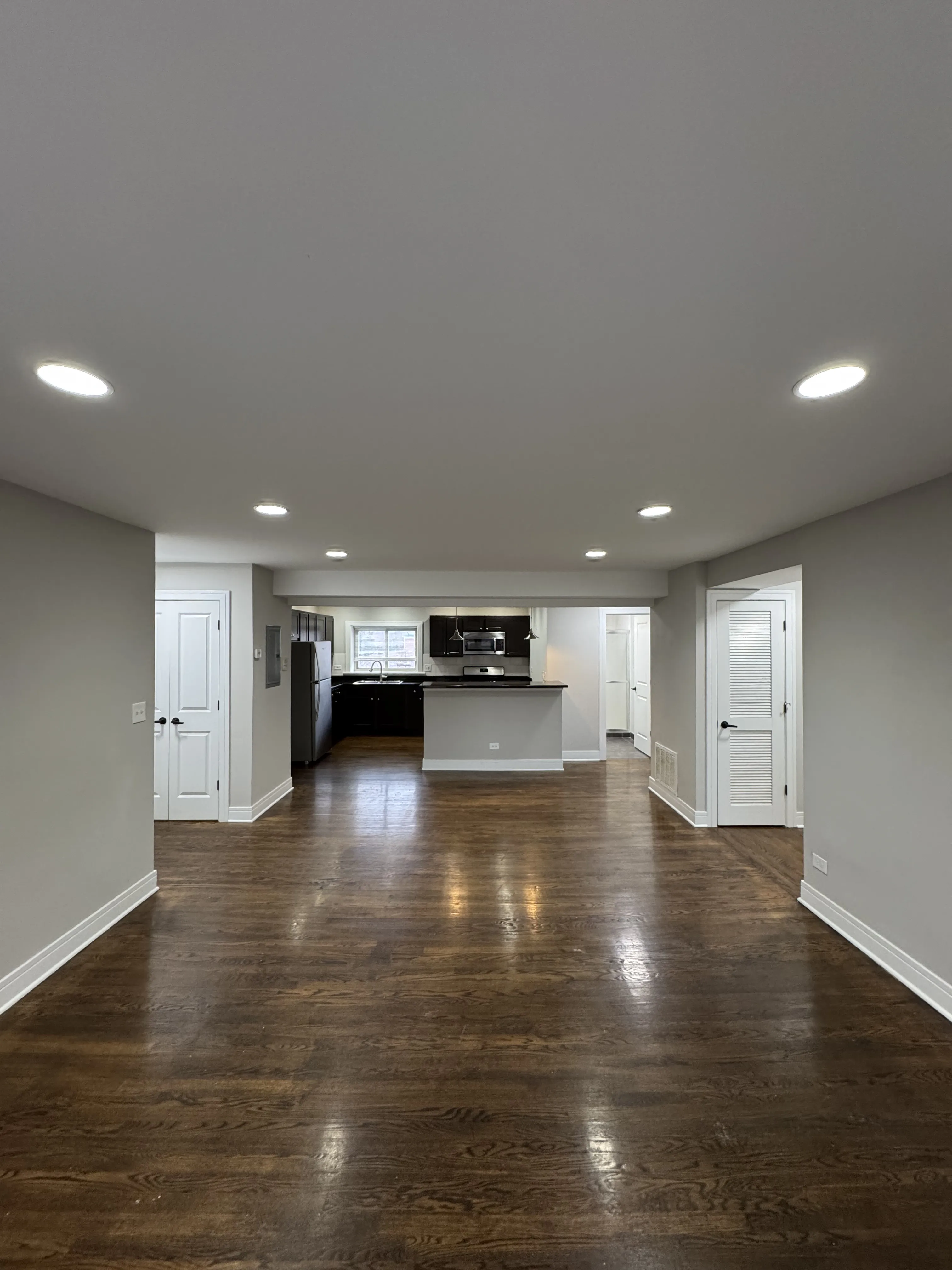 2528 W Fitch Ave, ,  60645, USA 60645-unit#3-Chicago-IL