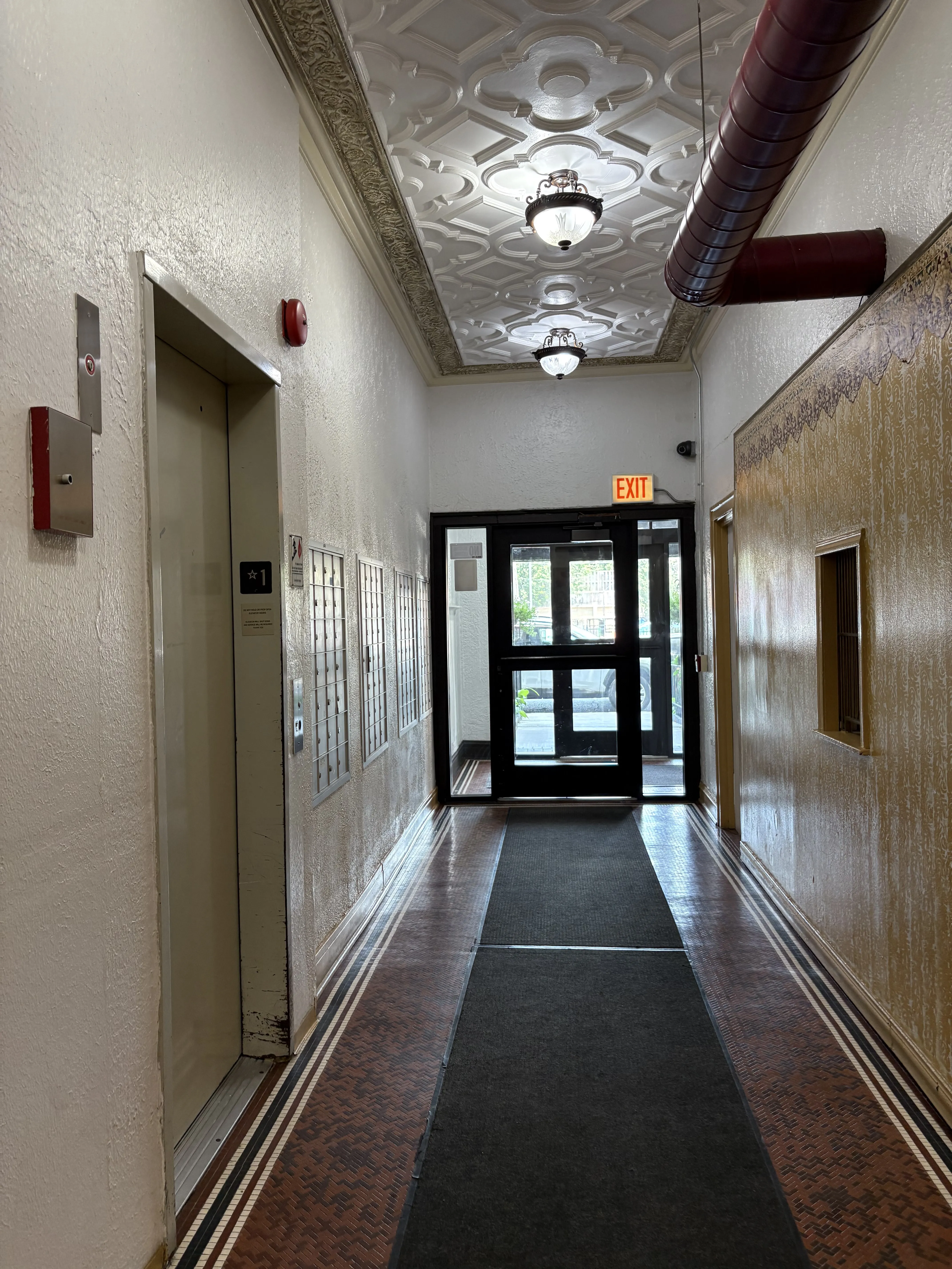 839 W Sheridan Rd, ,  60613, USA 60613-unit#205-Chicago-IL