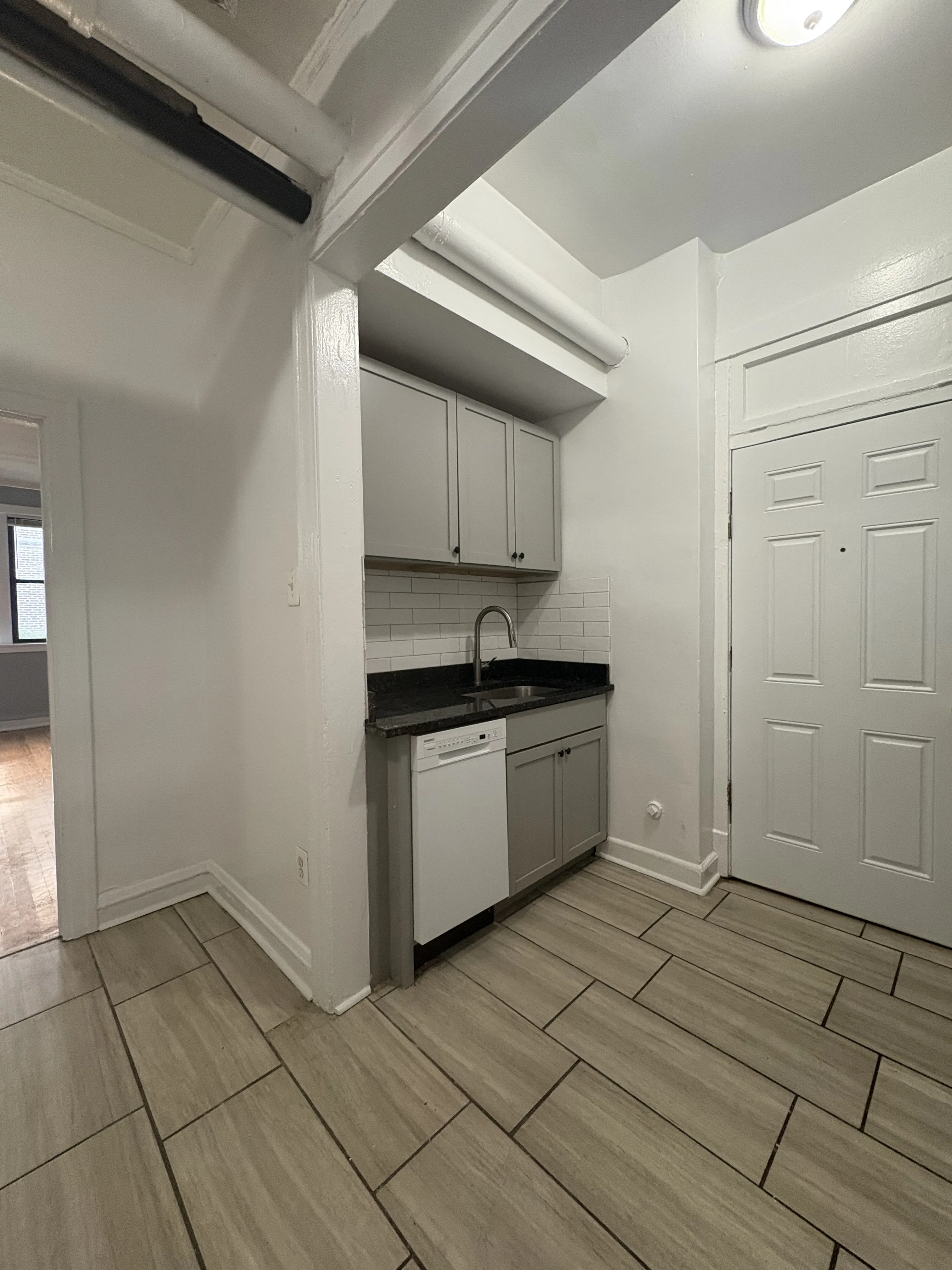 1321 W Estes Ave, ,  60626, USA 60626-unit#49-Chicago-IL
