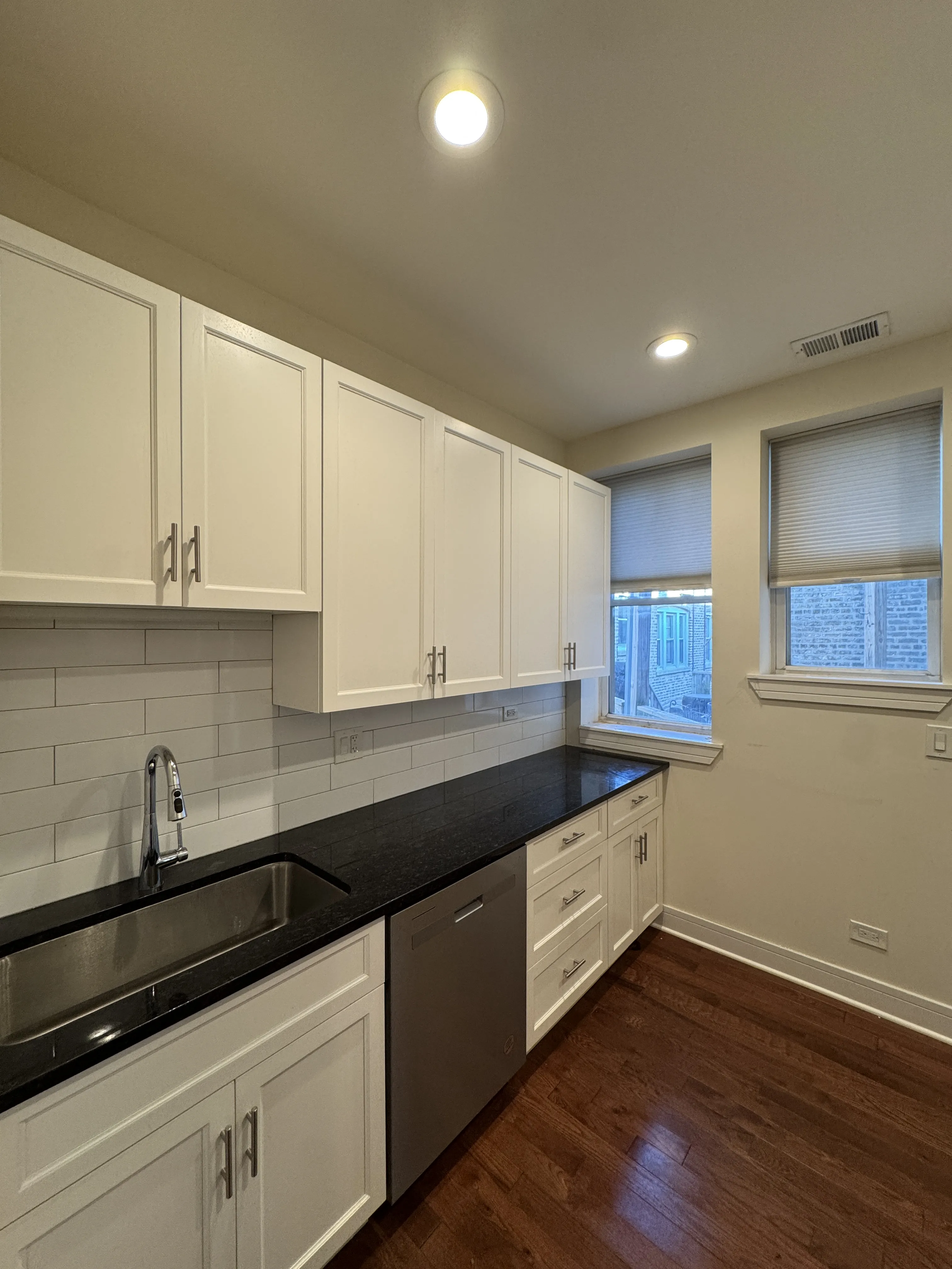 1161 W Lunt Ave, , 60626, USA 60626-unit#2-Chicago-IL