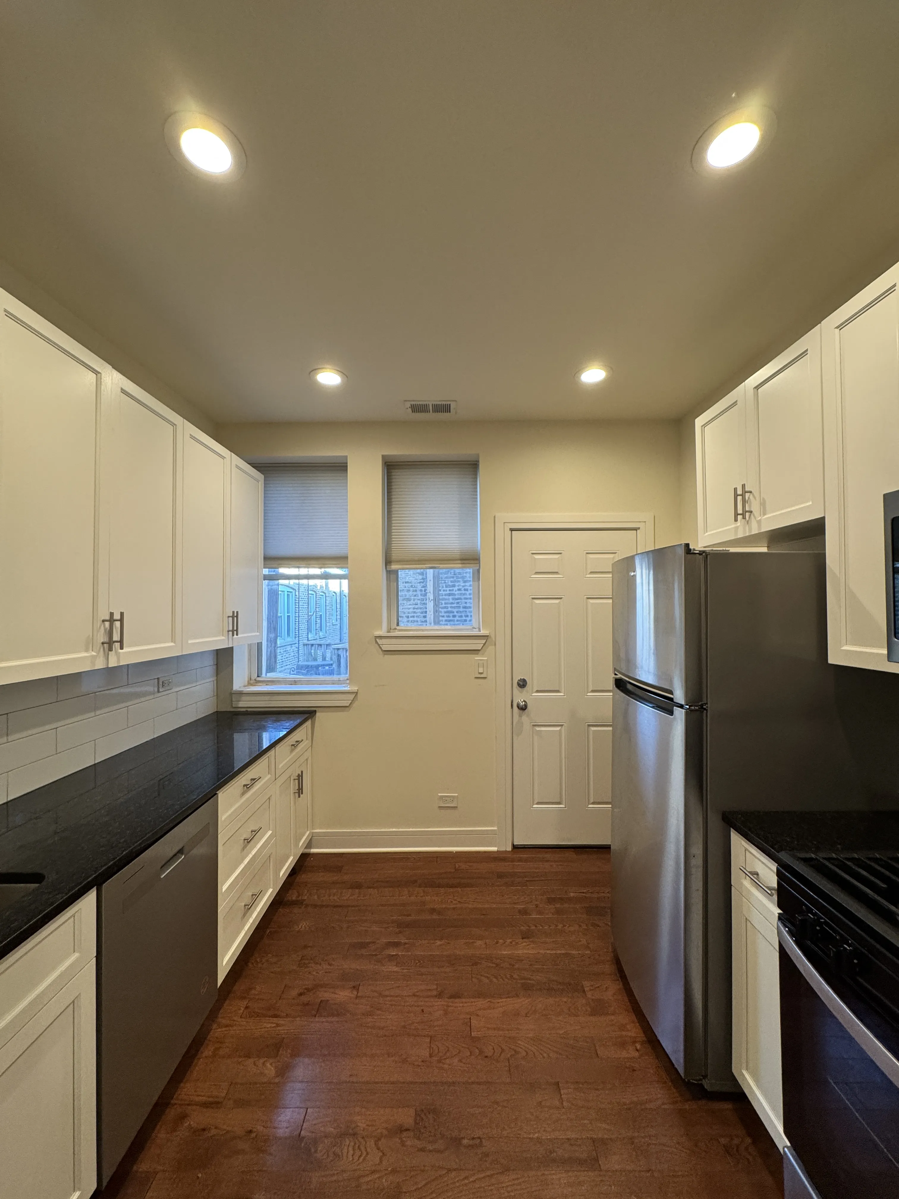 1161 W Lunt Ave, ,  60626, USA 60626-unit#2-Chicago-IL