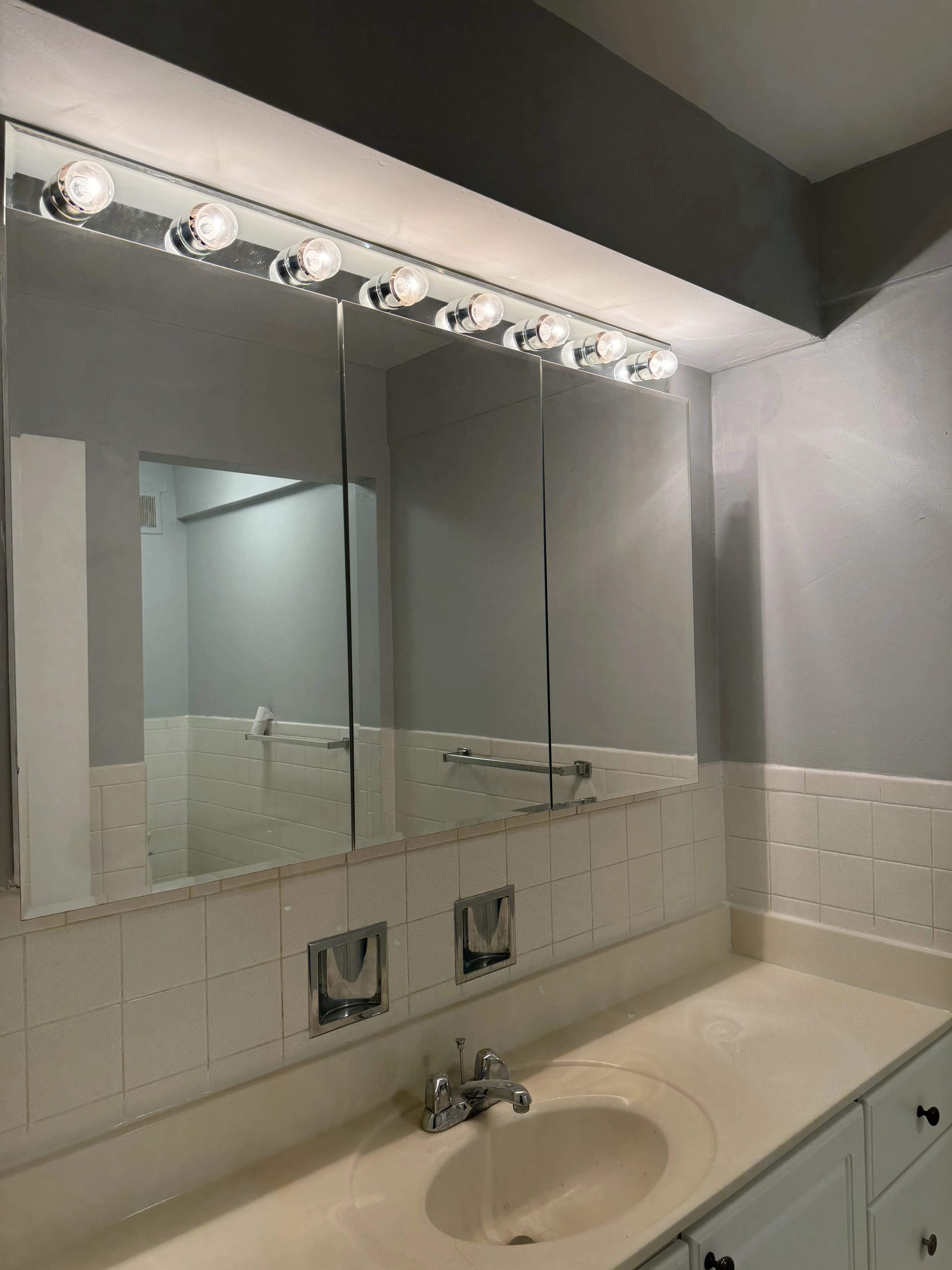 8644 Blvd, , 60077, USA 60077-unit#410-Skokie-IL
