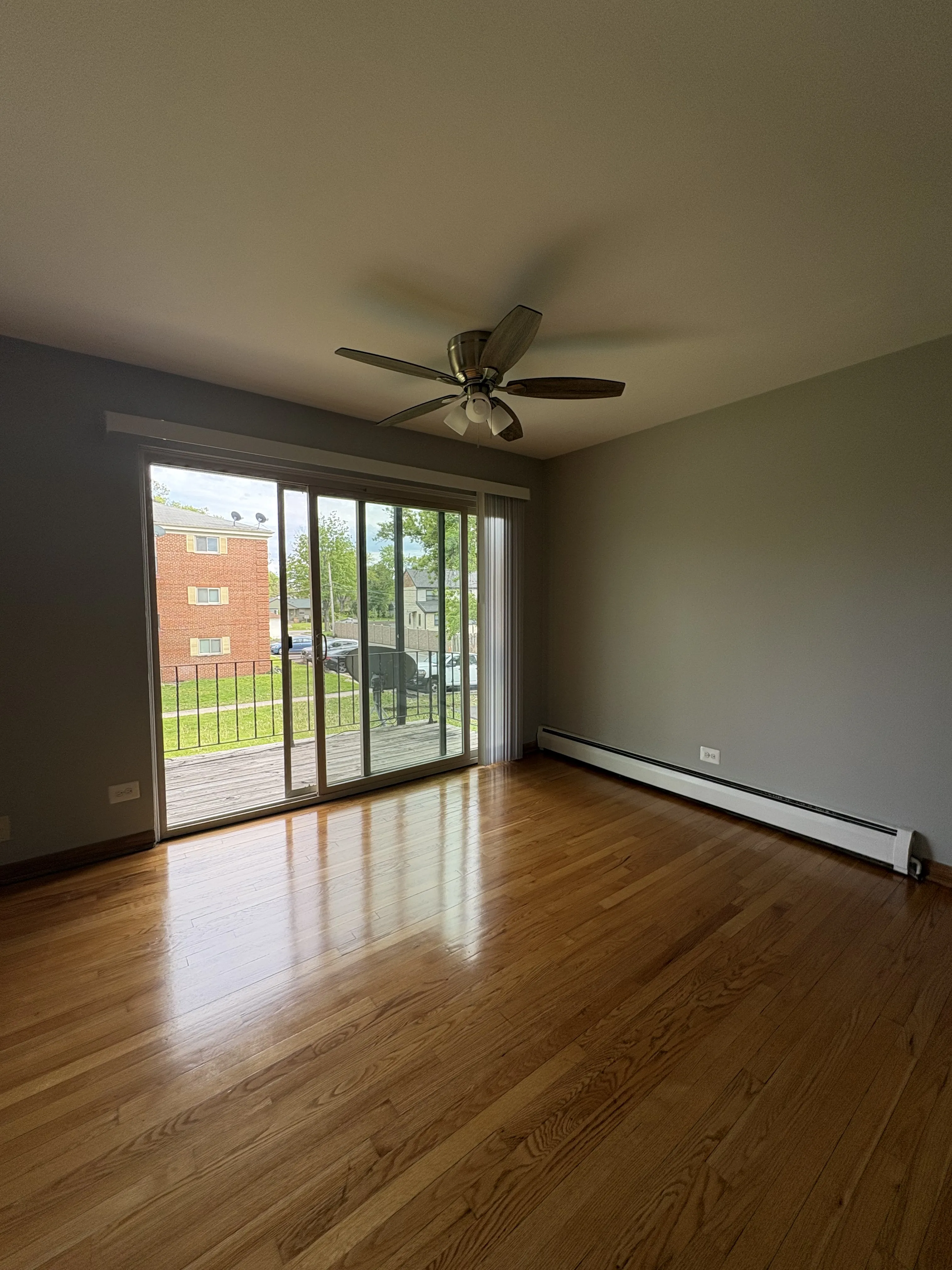 1004 S River Rd, ,  60016, USA 60016-unit#101-Des Plaines-IL