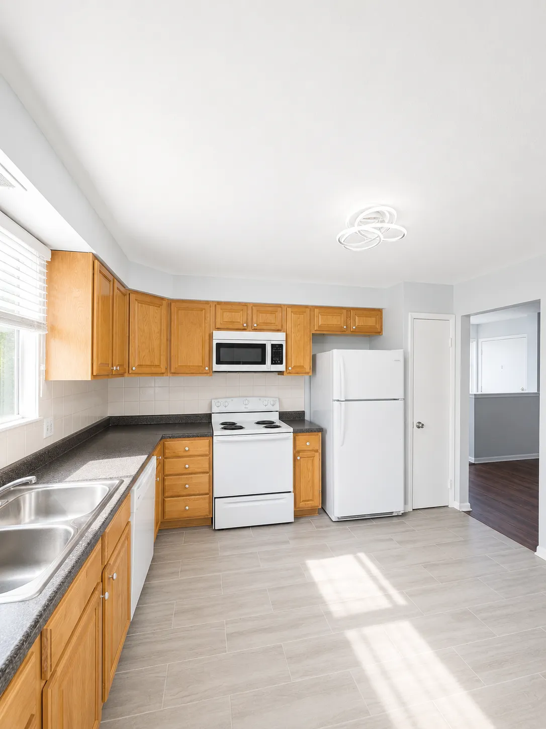8644 Blvd, , 60077, USA 60077-unit#410-Skokie-IL