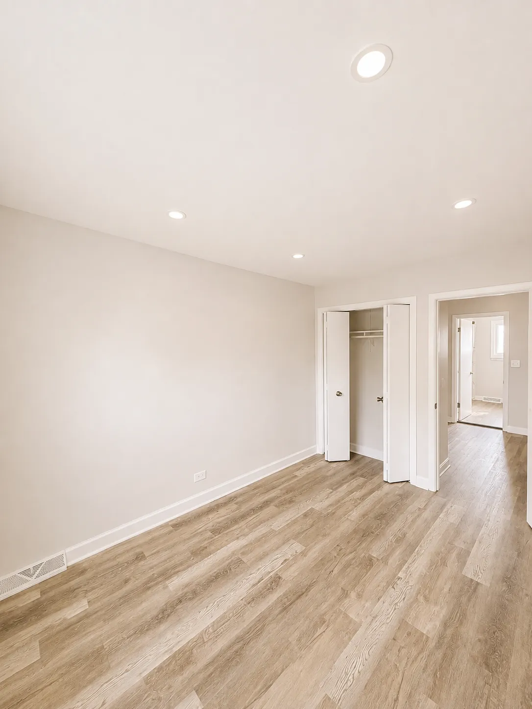 354 Skokie Ct, , 60091, USA 60091-Wilmette-IL