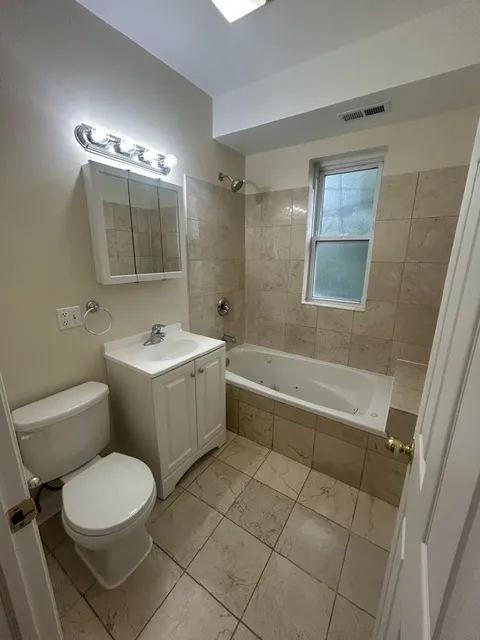 4606 N Monticello Ave, , 60625, USA 60625-unit#2N-Chicago-IL