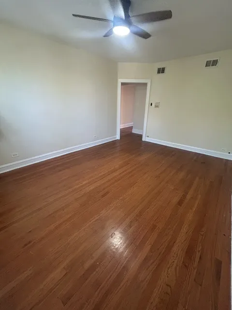 4005 W Nelson St, , 60641, USA 60641-Chicago-IL
