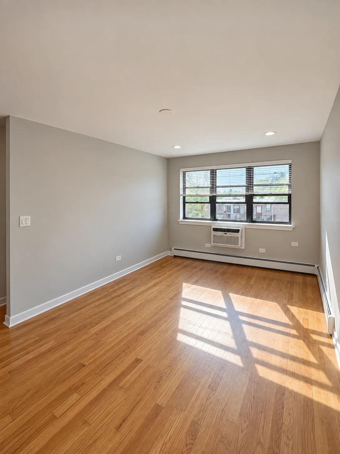 5750 N Kenmore Ave, , 60660, USA 60660-unit#312-Chicago-IL