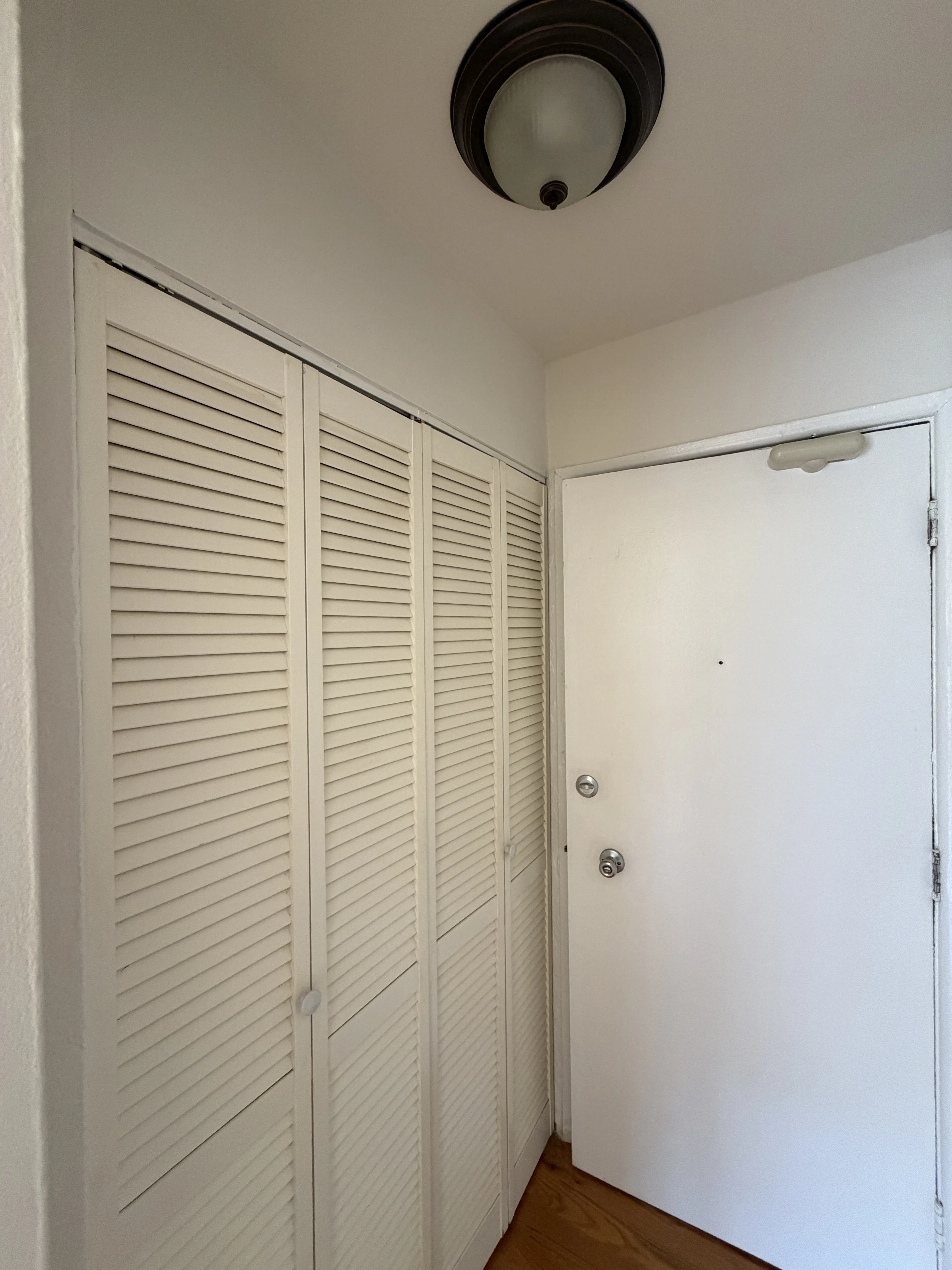 6830 N Sheridan Rd, , 60626, USA 60626-unit#266-Chicago-IL