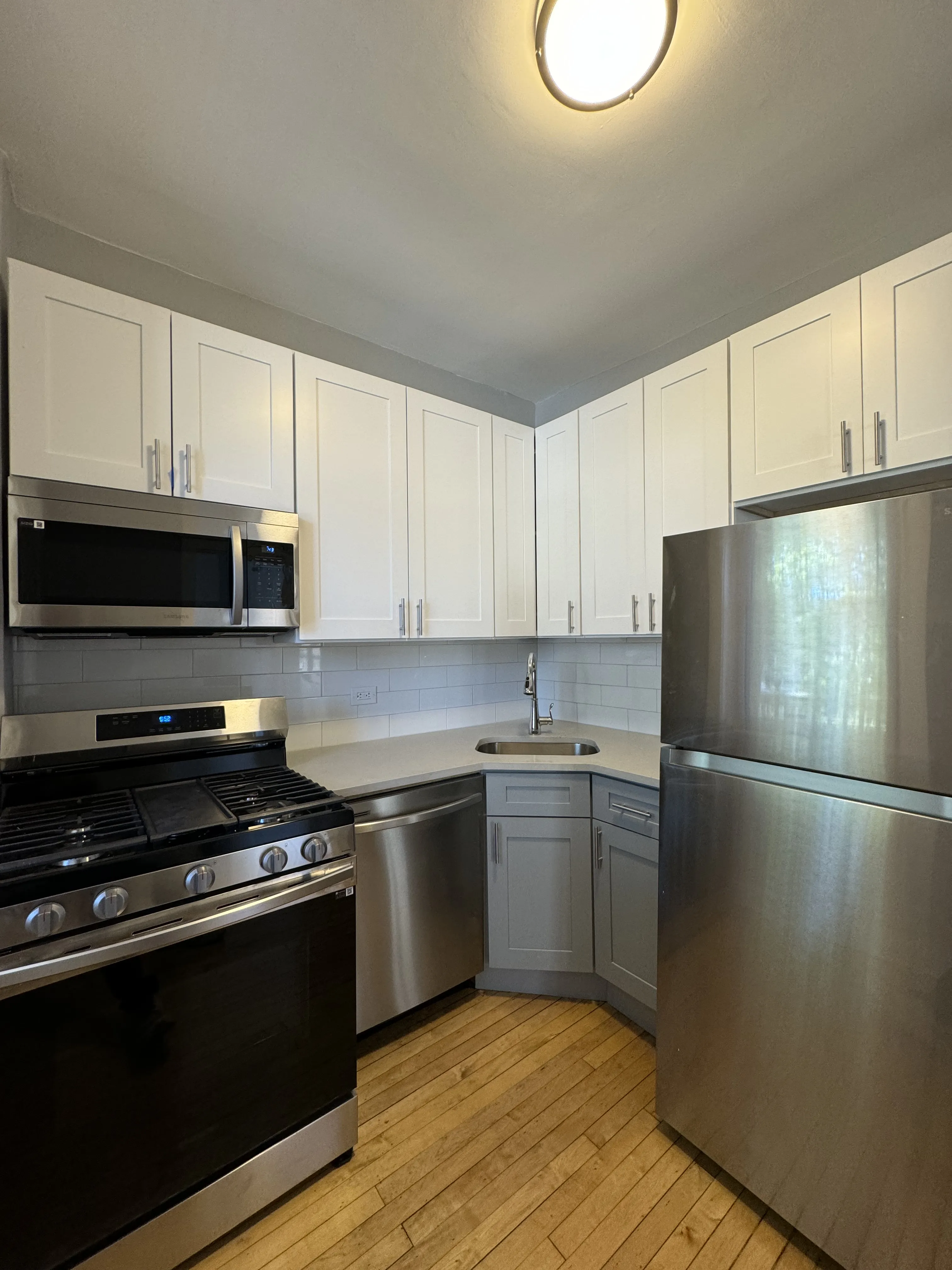 1251 W Rosemont Ave, , 60660, USA 60660-unit#3-Chicago-IL