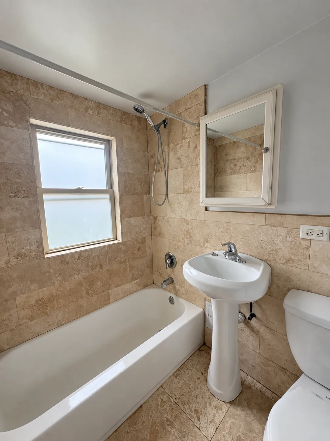 7628 N Milwaukee Ave, ,  60714, USA 60714-unit#2A-Niles-IL