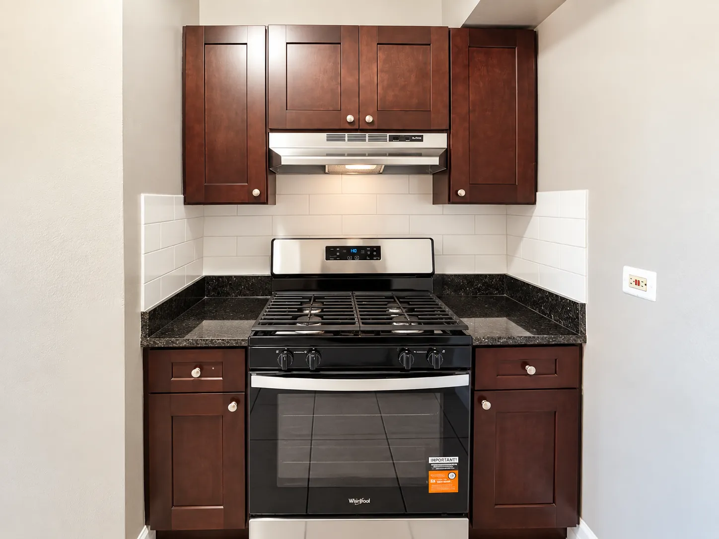 9610 Ivanhoe Ave, ,  60176, USA 60176-unit#14-Schiller Park-IL