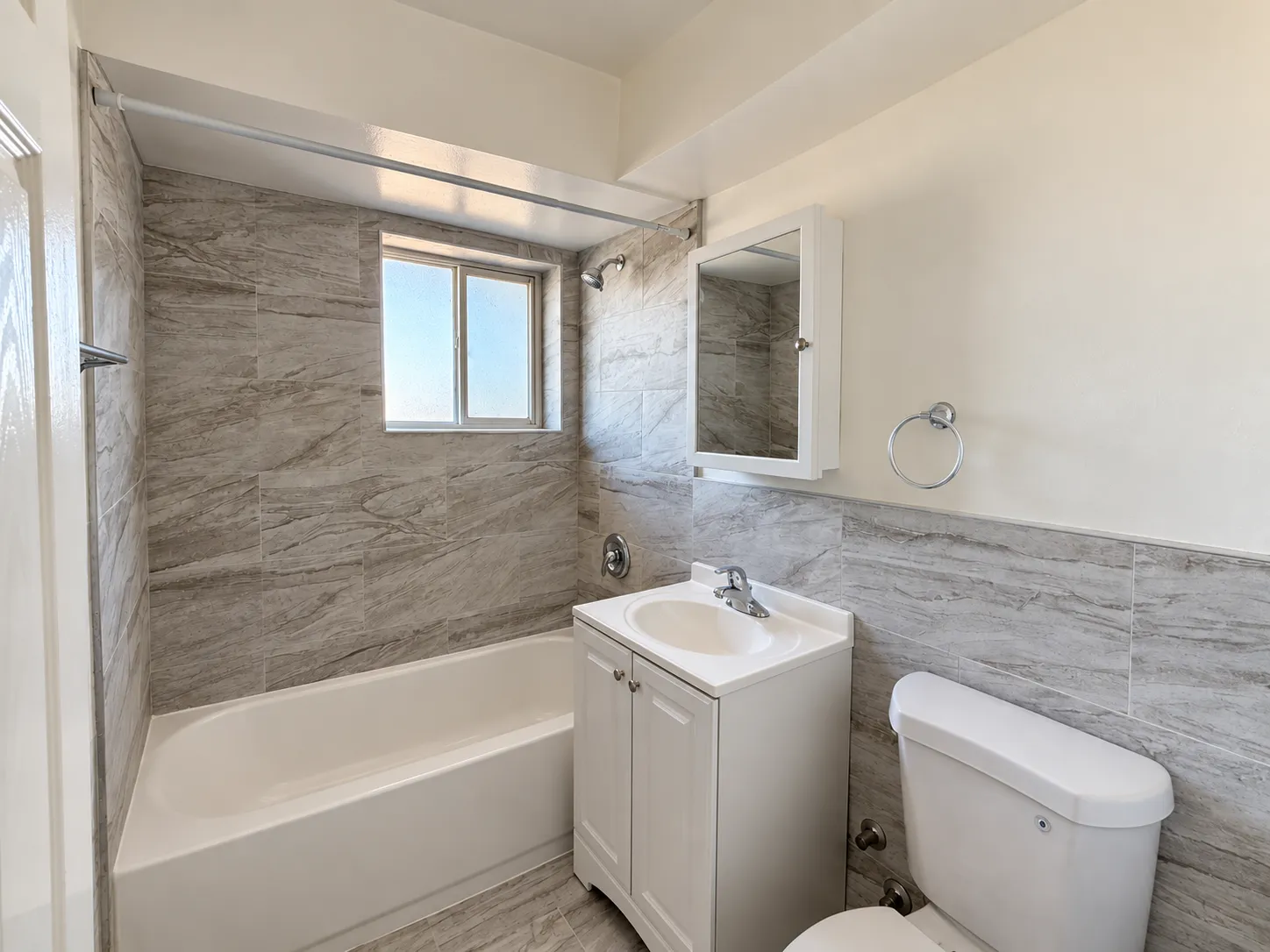 1408 Carol St, ,  60068, USA 60068-unit#3C-Park Ridge-IL