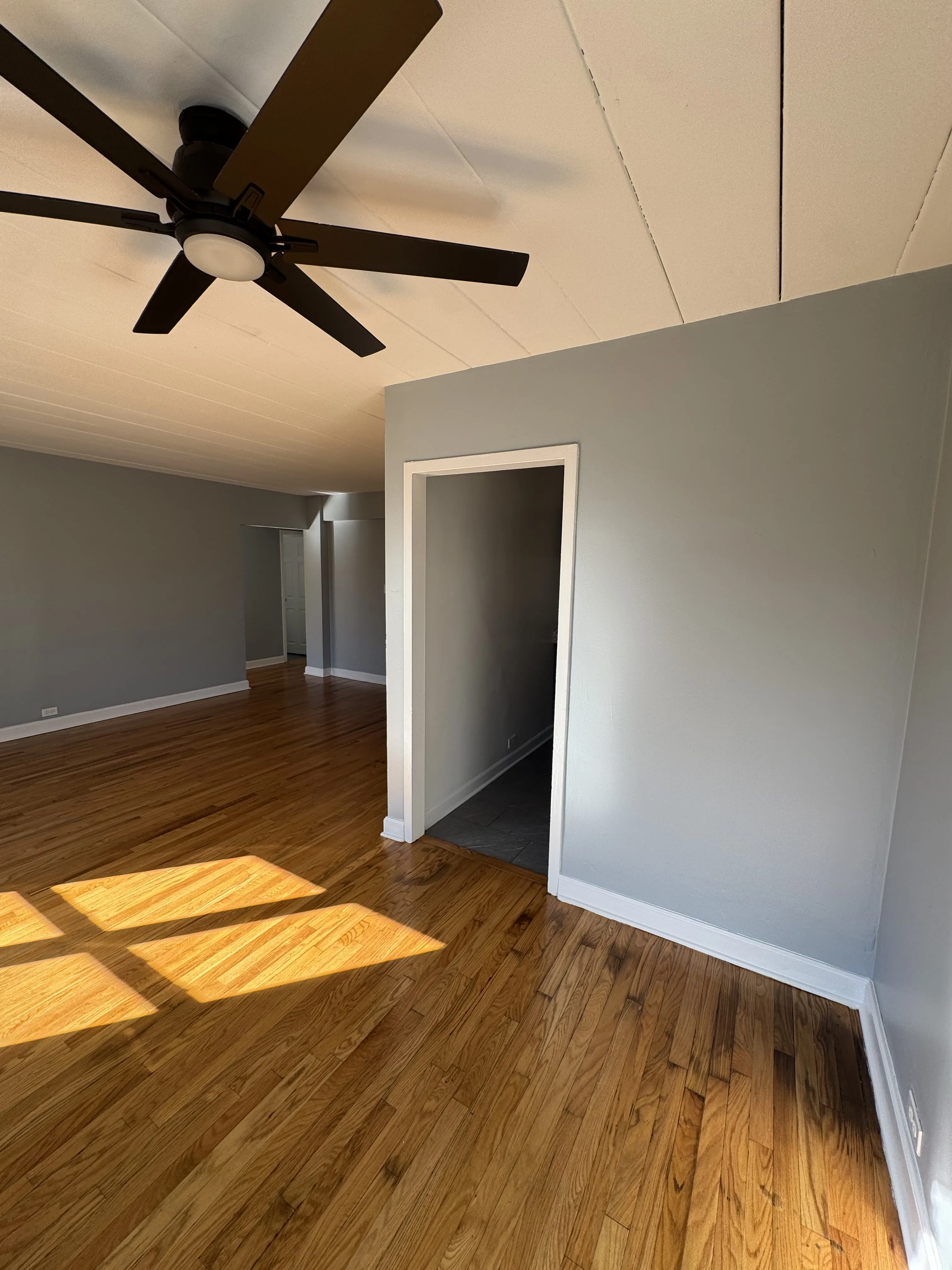1360 West Touhy Avenue, , 60626, USA 60626-unit#301-Chicago-IL