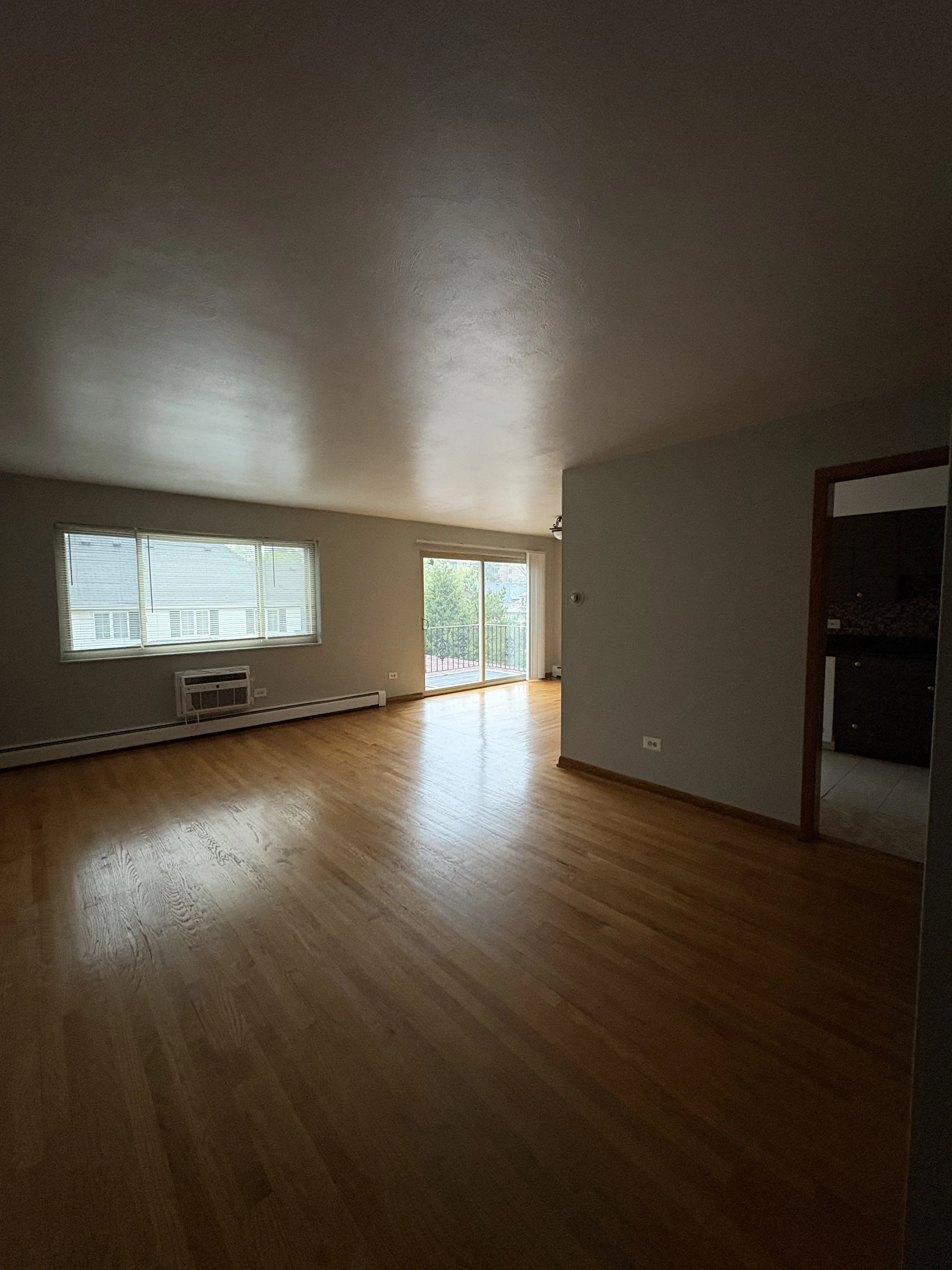 1639 Oakwood Ave, ,  60016, USA 60016-unit#202-Des Plaines-IL
