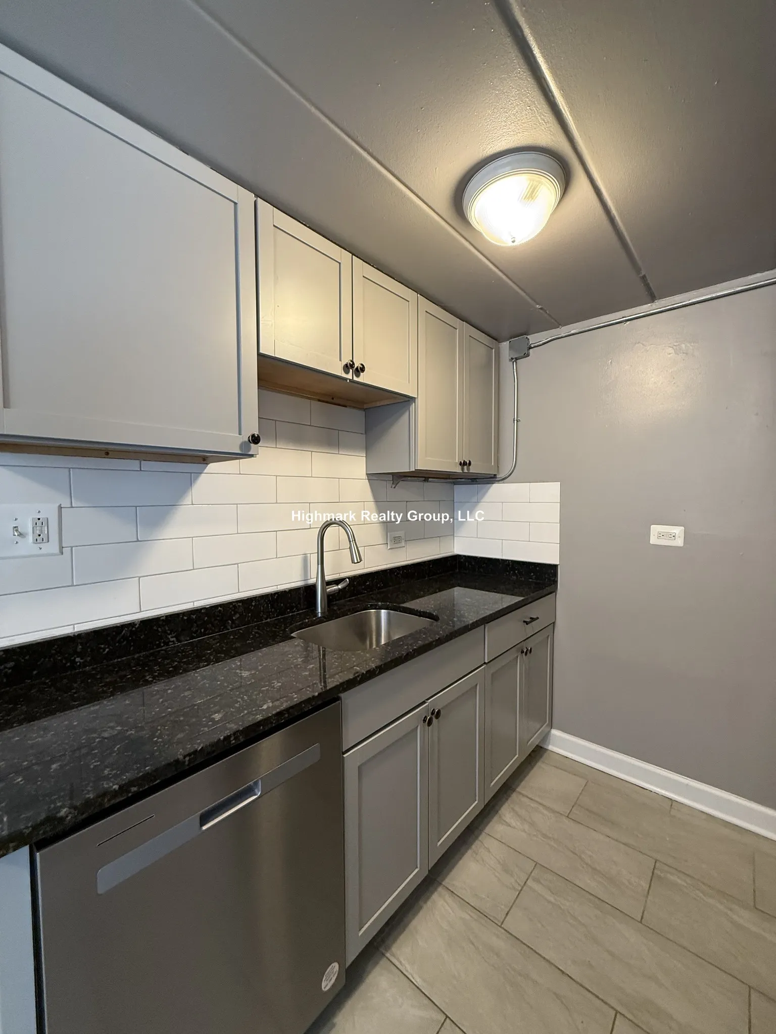 9630 Ivanhoe Ave, , 60176, USA 60176-unit#1B-Schiller Park-IL