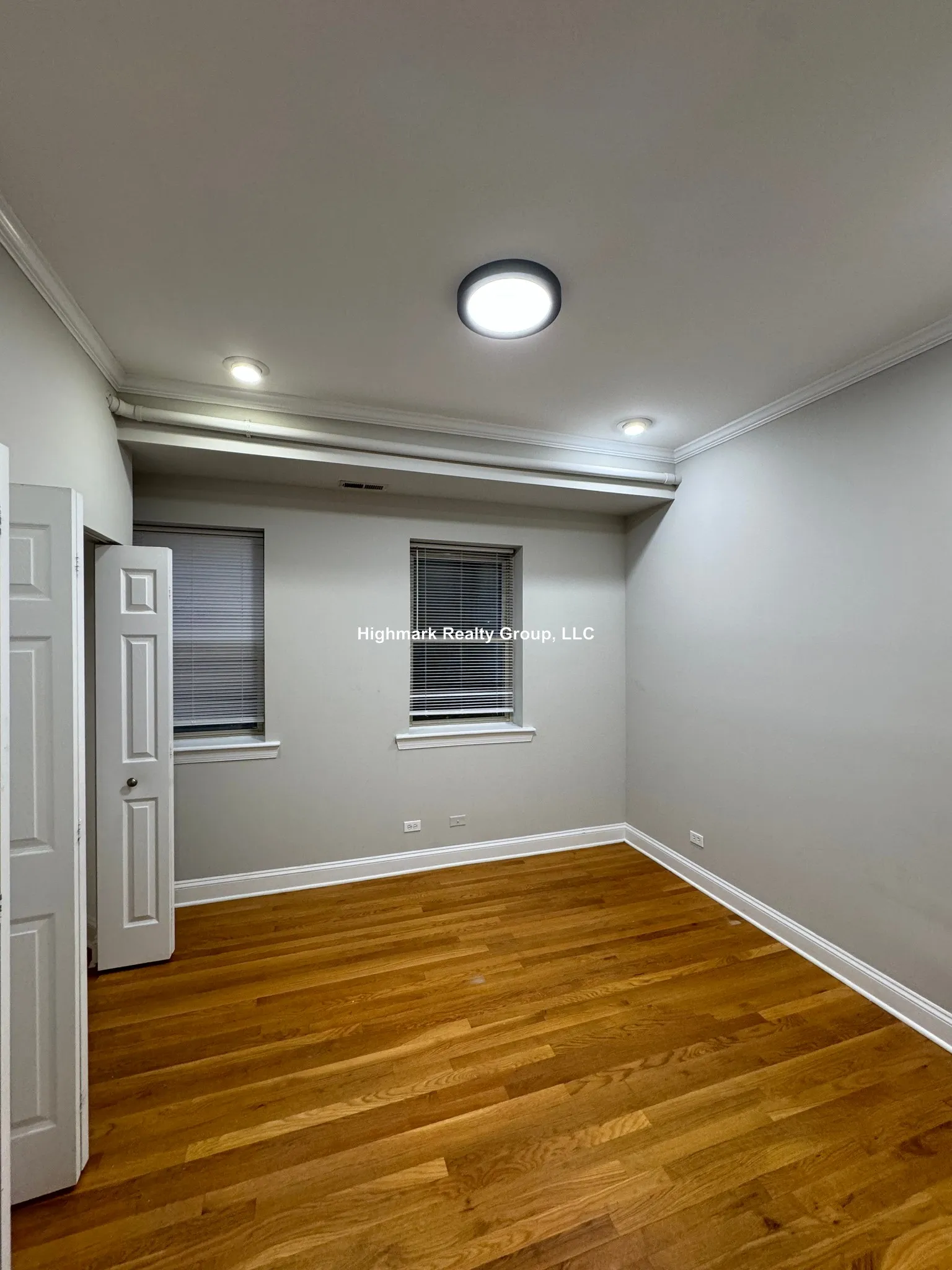 6935 N Oakley Ave, , 60645, USA 60645-unit#GC-Chicago-IL