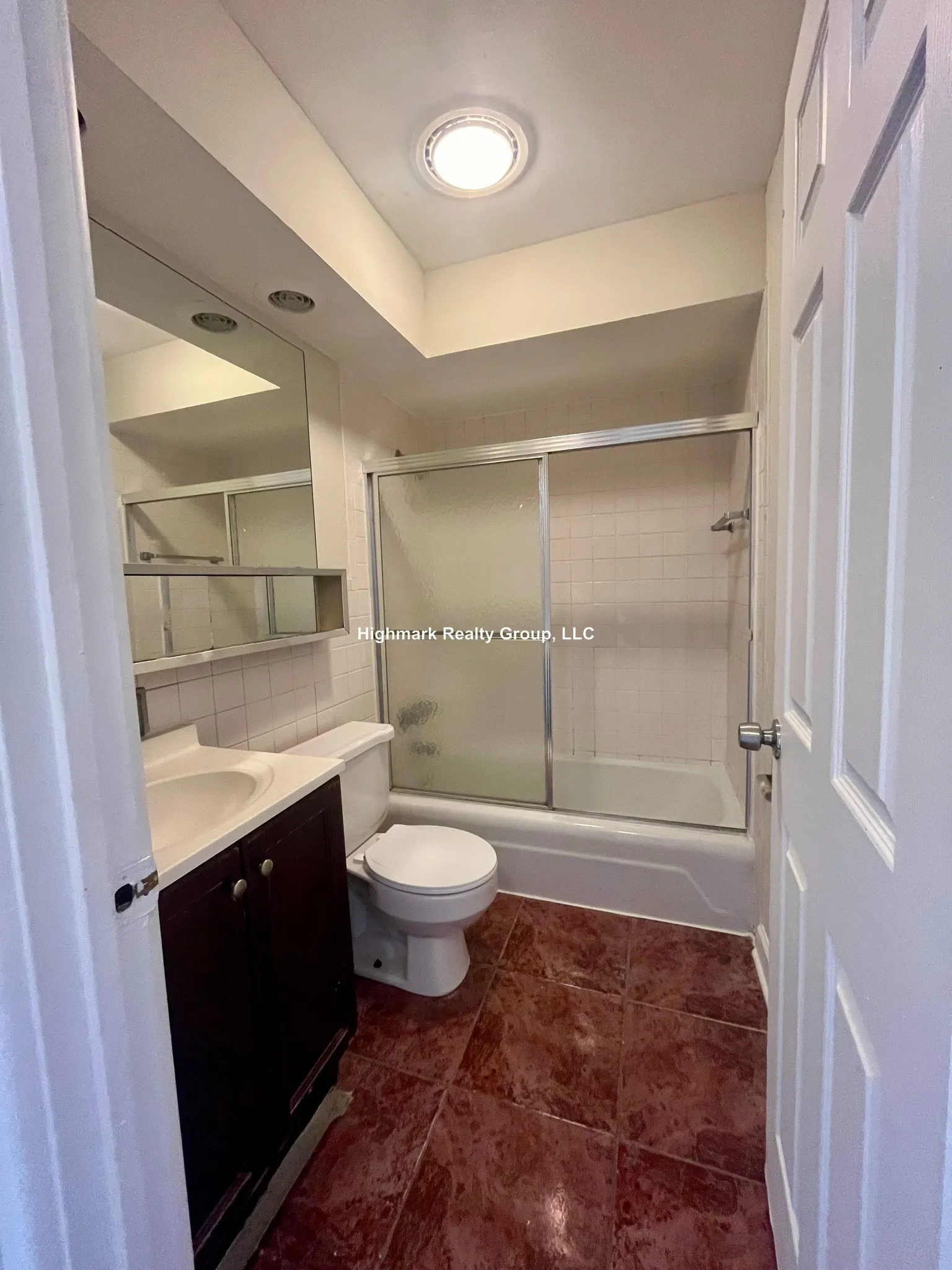 6011 N Winthrop Ave, ,  60660, USA 60660-unit#410-Chicago-IL
