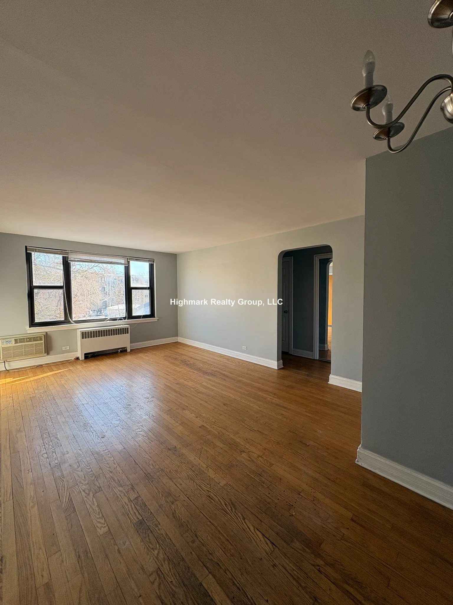 7320 N Ridge Blvd, , 60645, USA 60645-unit#3W-Chicago-IL