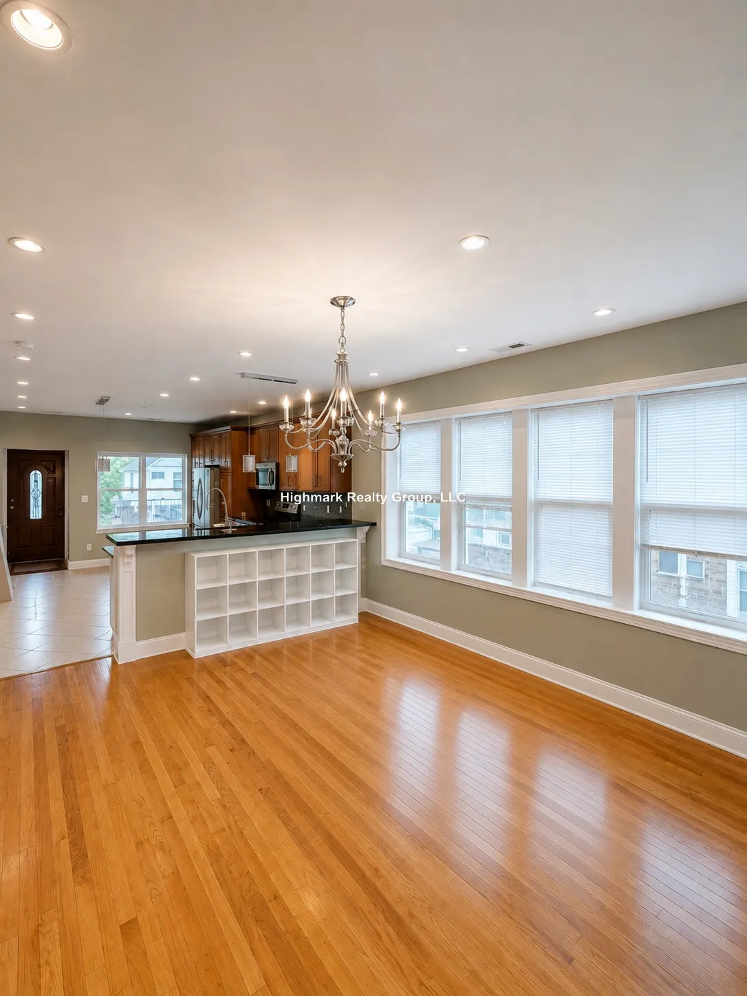3723 W Wilson Ave, , 60625, USA 60625-unit#1-Chicago-IL