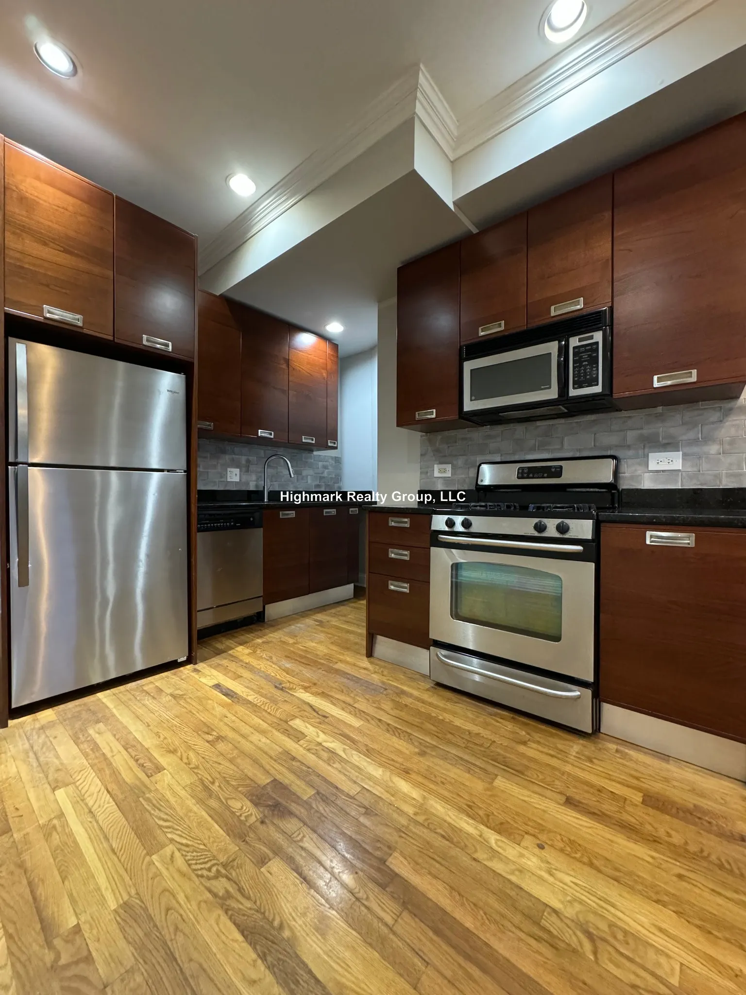 6935 N Oakley Ave, , 60645, USA 60645-unit#GC-Chicago-IL