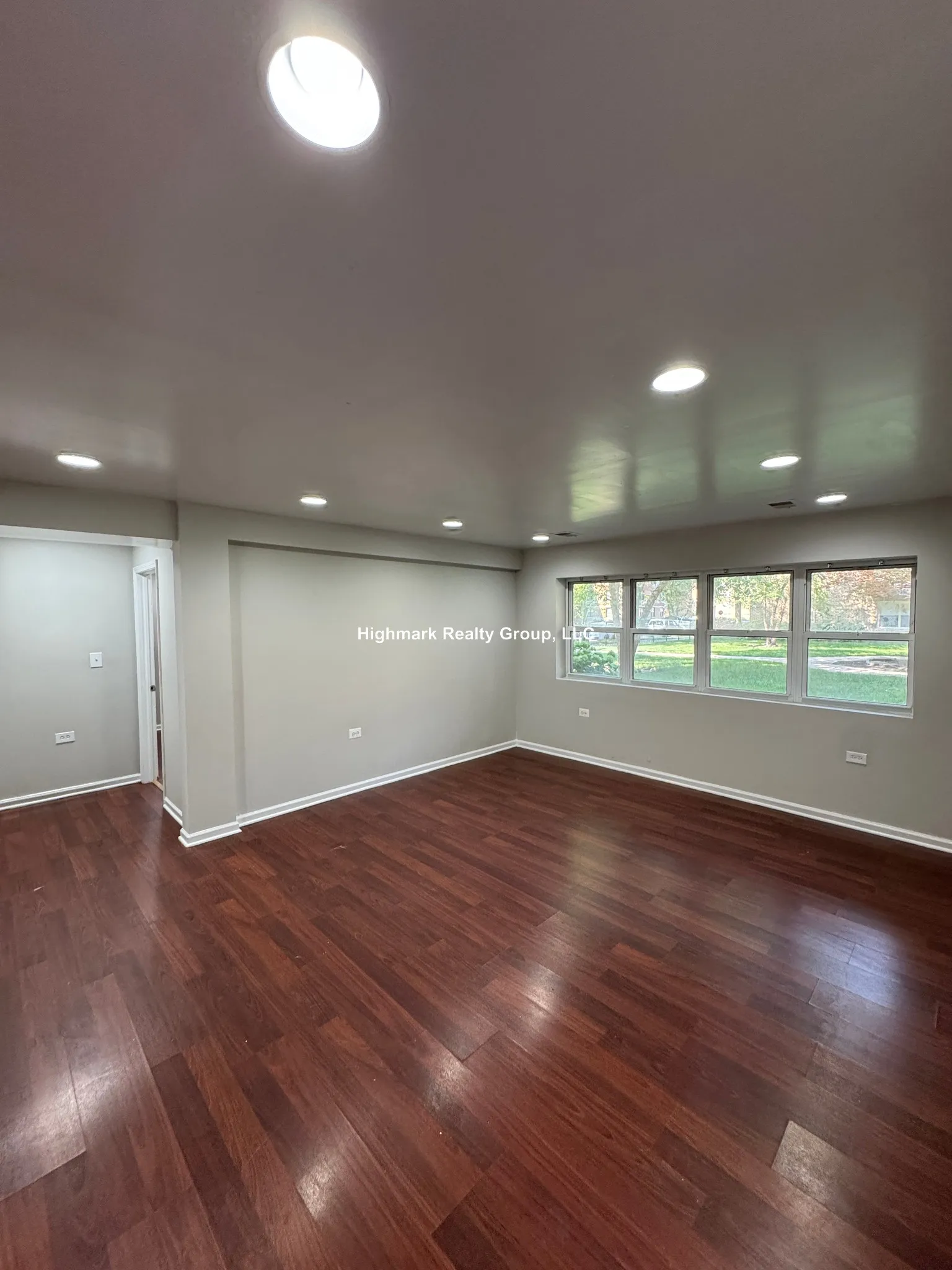2530 W Fitch Ave, ,  60645, USA 60645-unit#GB-Chicago-IL