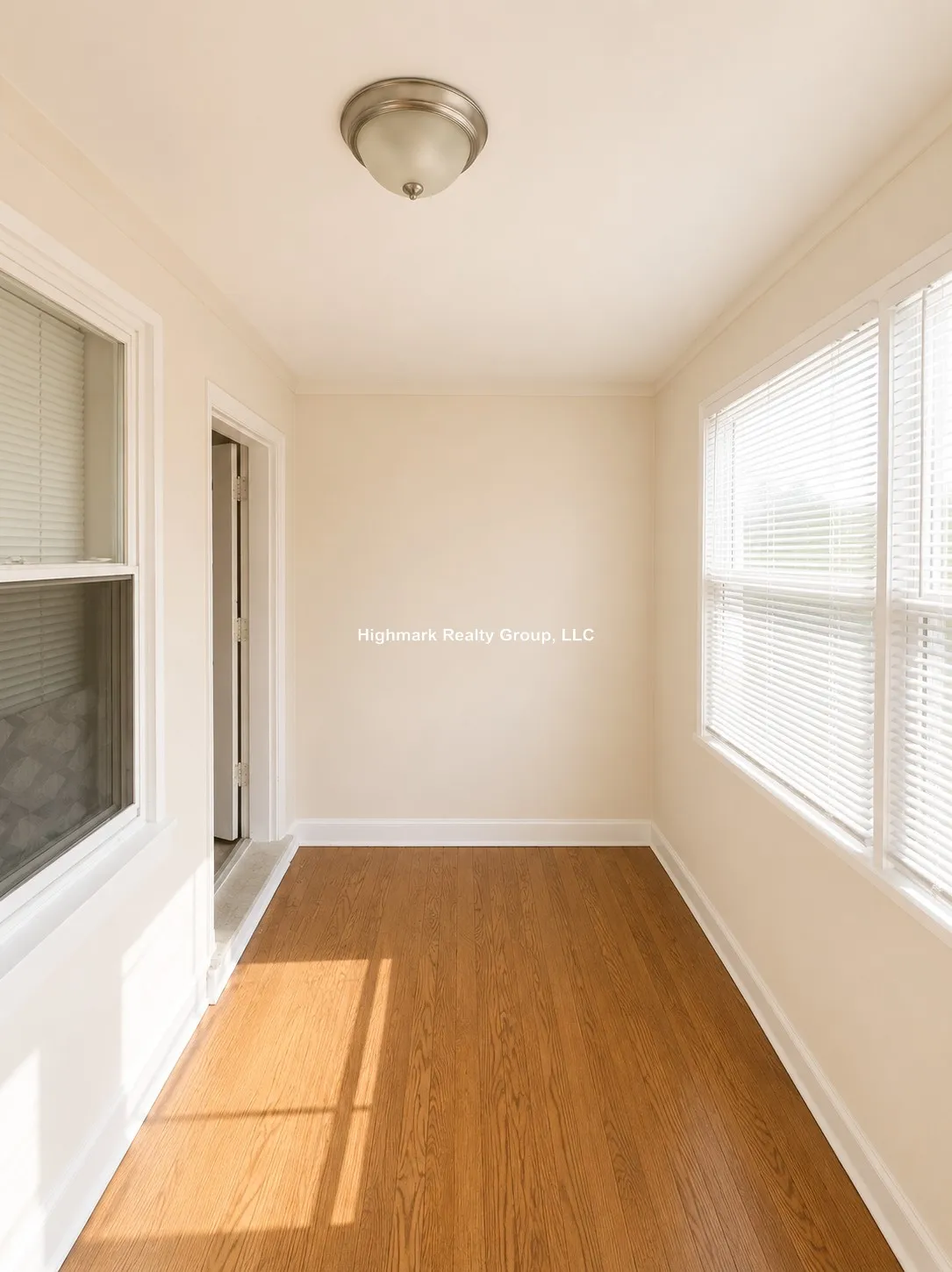 8242 Kilpatrick Ave, , 60076, USA 60076-unit#A1-Skokie-IL