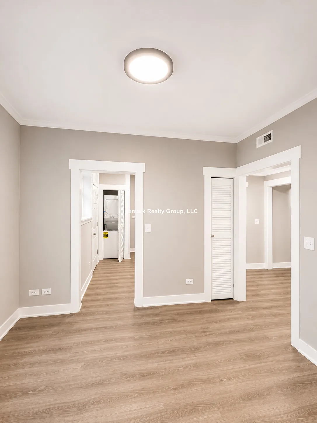 6517 N Newgard Ave, ,  60626, USA 60626-unit#2BA-Chicago-IL