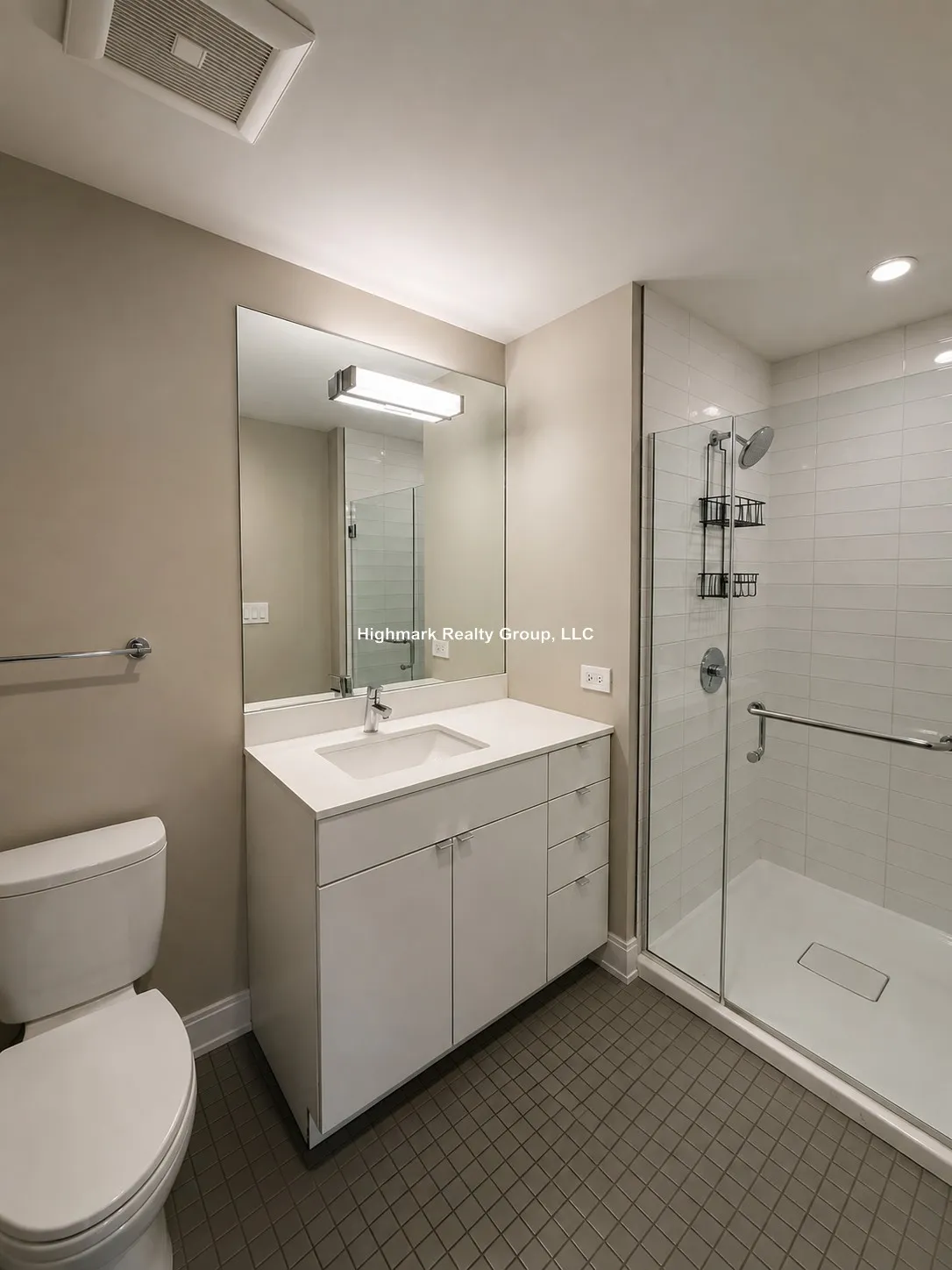 941 W Belmont Ave, ,  60657, USA 60657-unit#204B-Chicago-IL