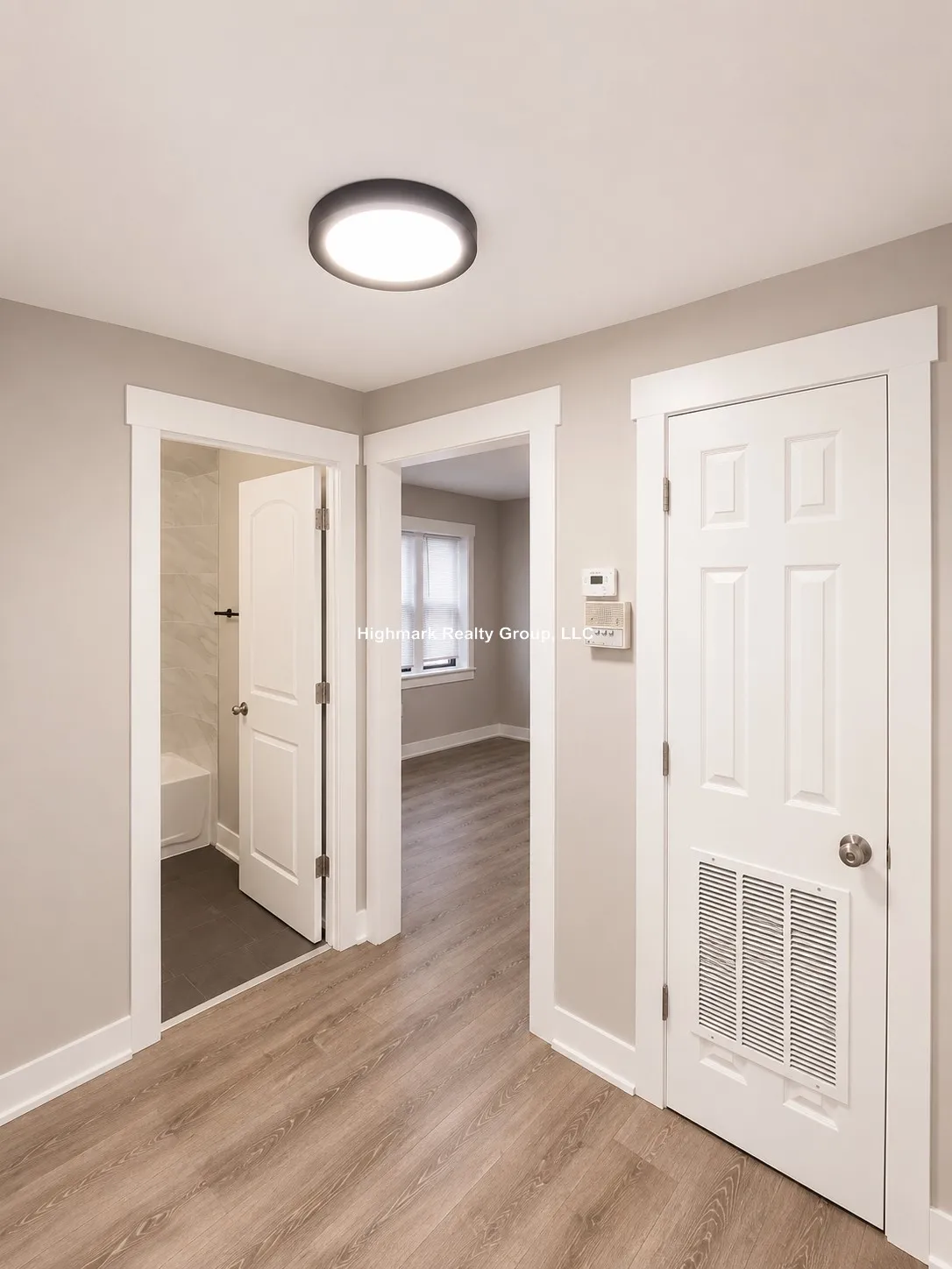 6517 N Newgard Ave, ,  60626, USA 60626-unit#2BA-Chicago-IL