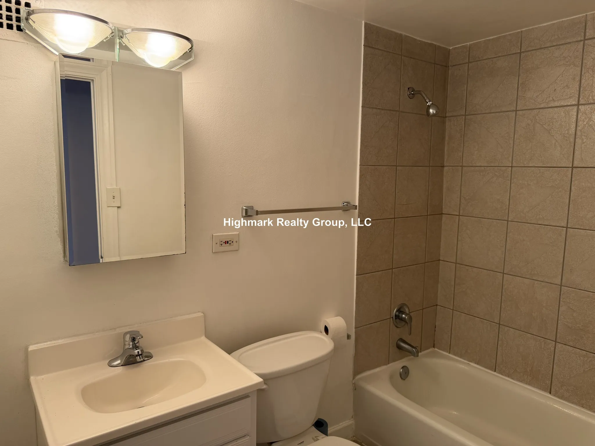 4180 N Marine Dr, , 60613, USA 60613-unit#1301-Chicago-IL