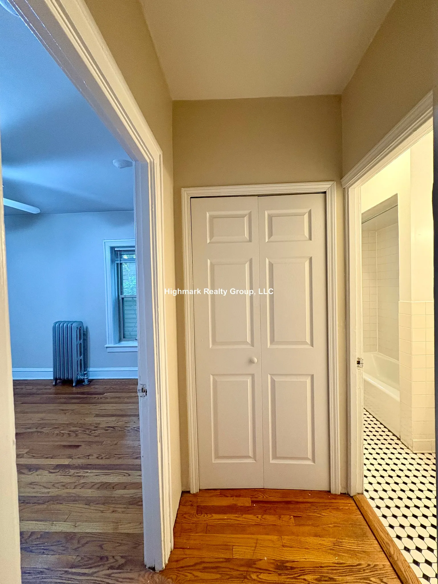828 Reba Pl, ,  60202, USA 60202-unit#1OS-Evanston-IL