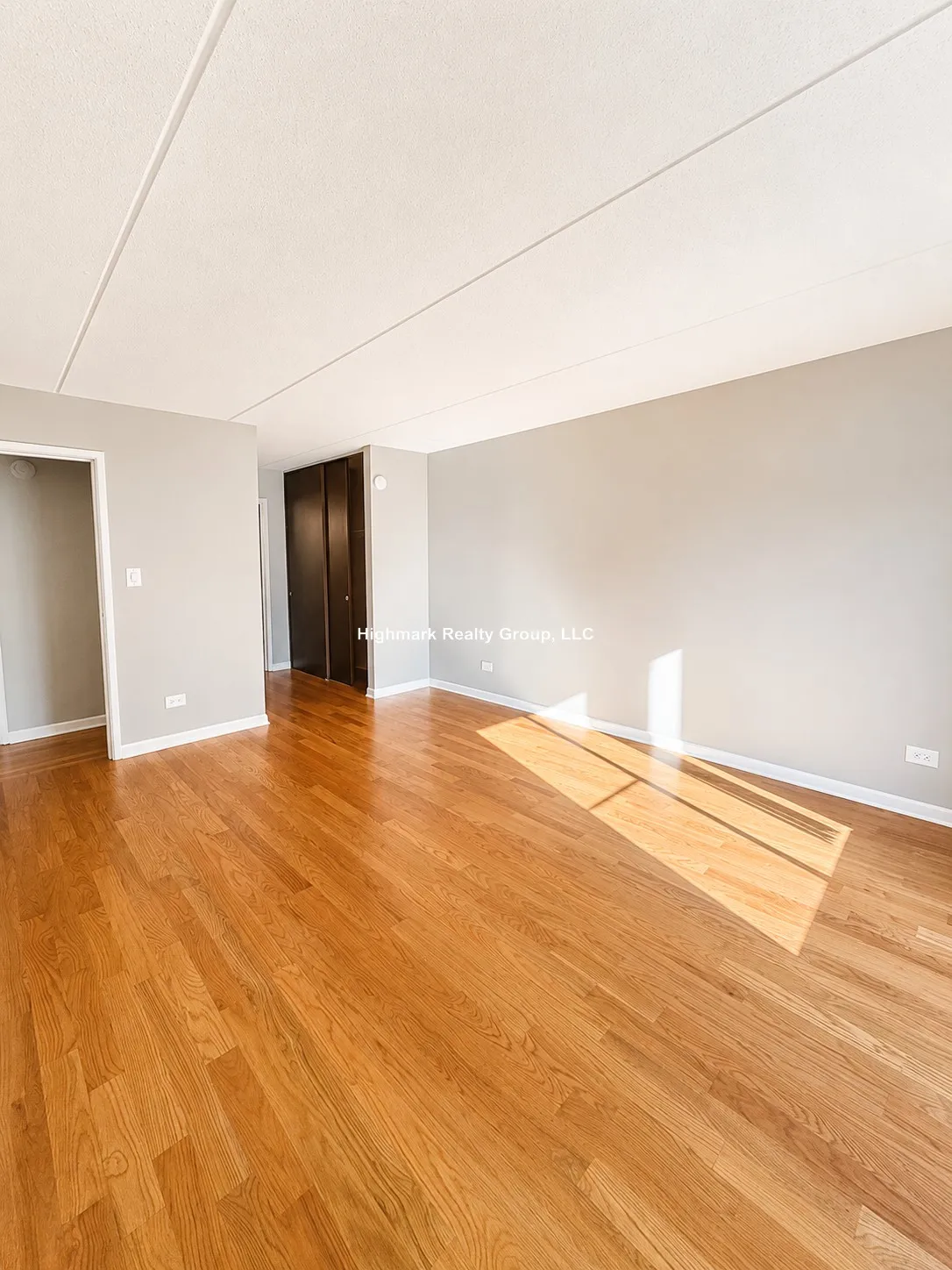 525 N Quentin Rd, , 60067, USA 60067-unit#216-Palatine-IL