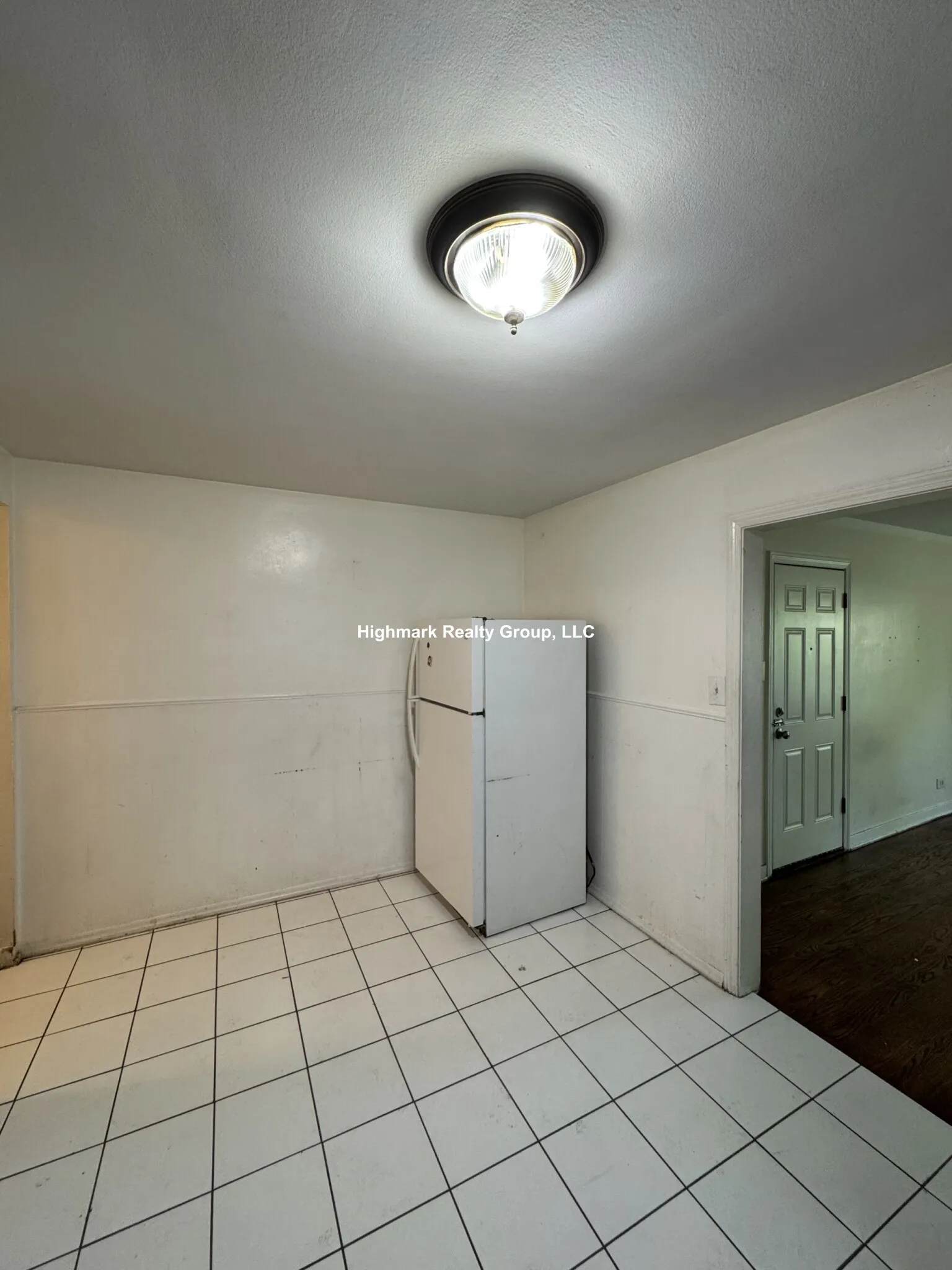 8242 Kilpatrick Ave, ,  60076, USA 60076-unit#1B-Skokie-IL