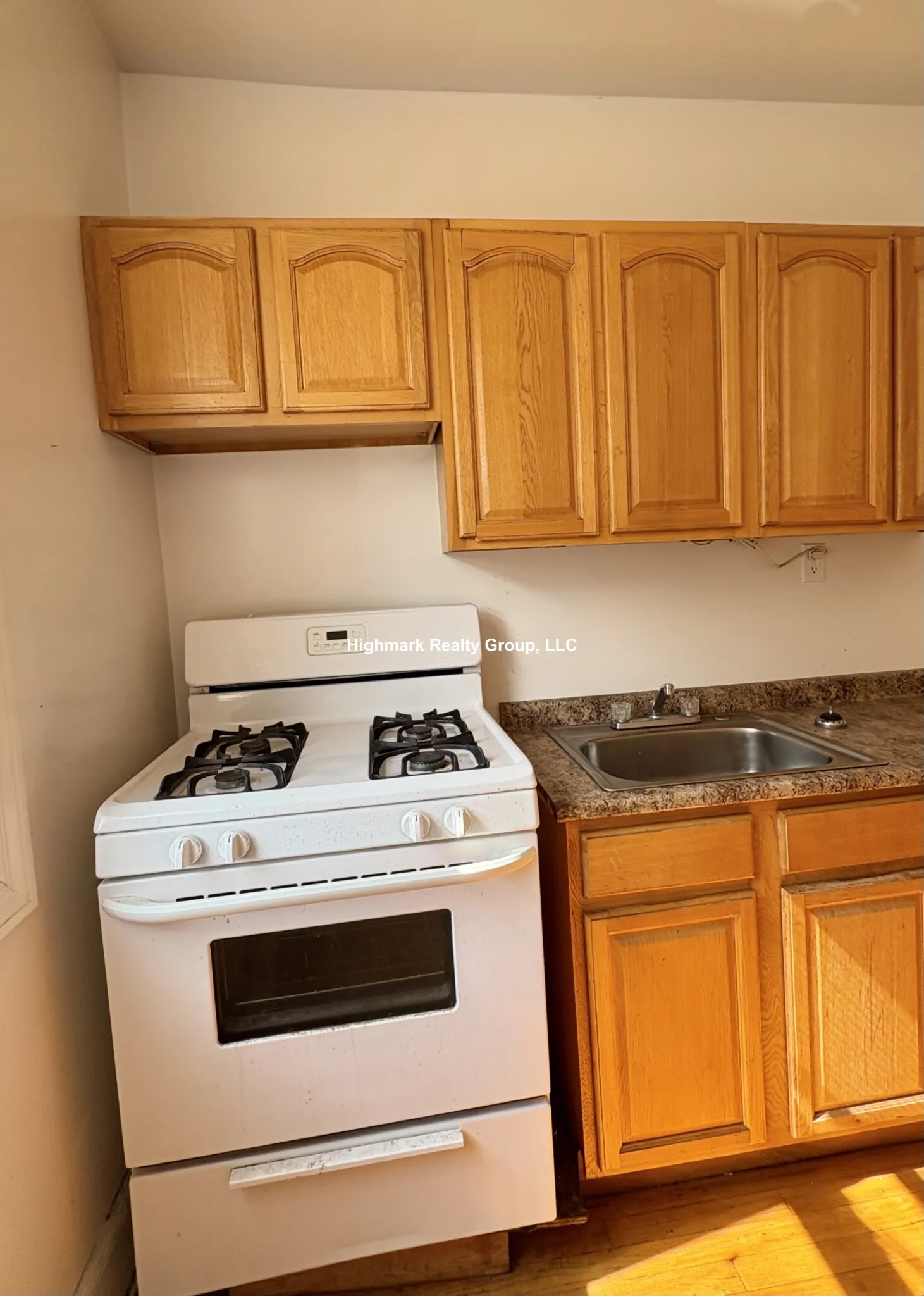 1370 W Estes Ave, , 60626, USA 60626-unit#2S-Chicago-IL