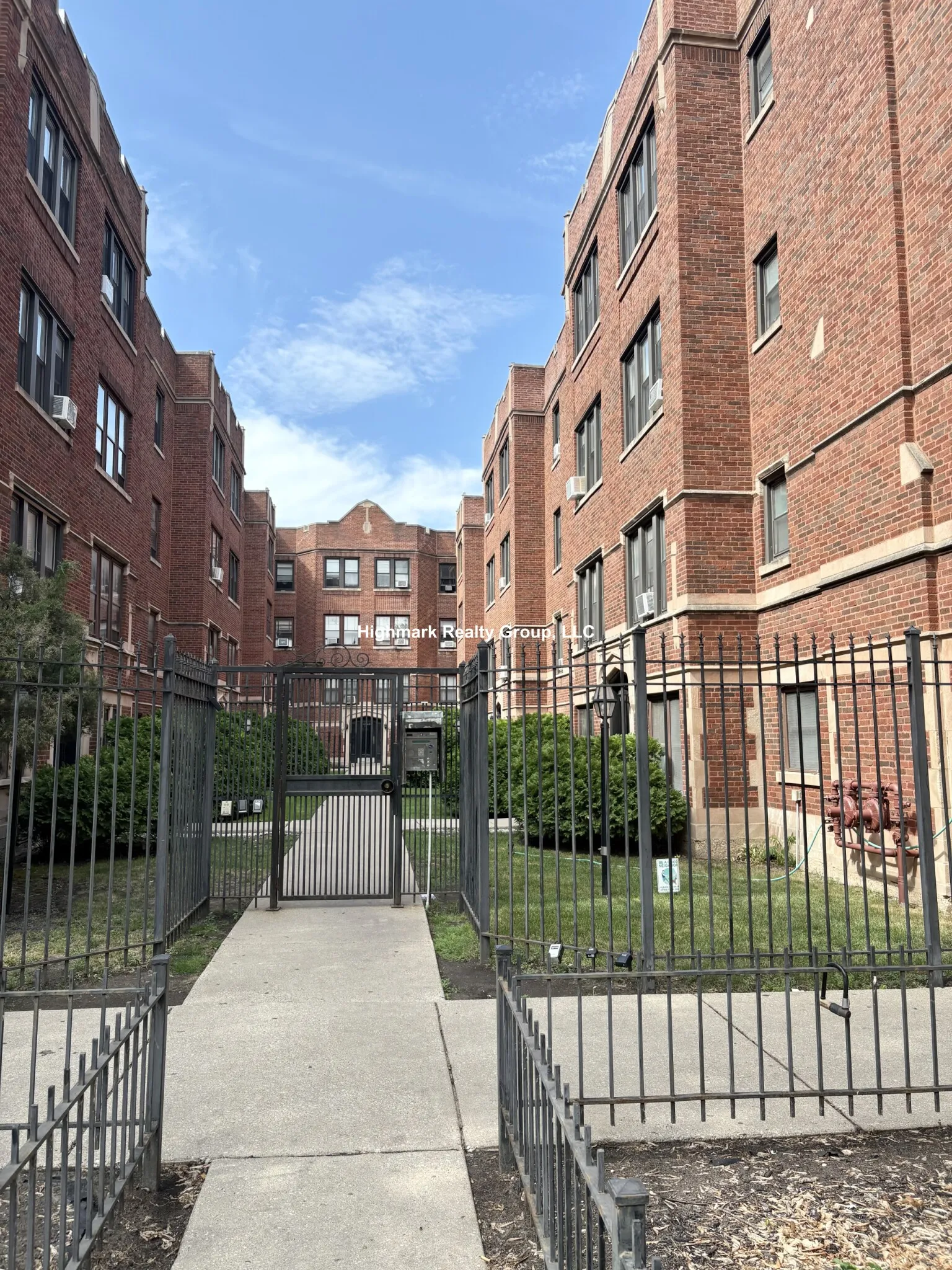 1370 W Estes Ave, , 60626, USA 60626-unit#2S-Chicago-IL