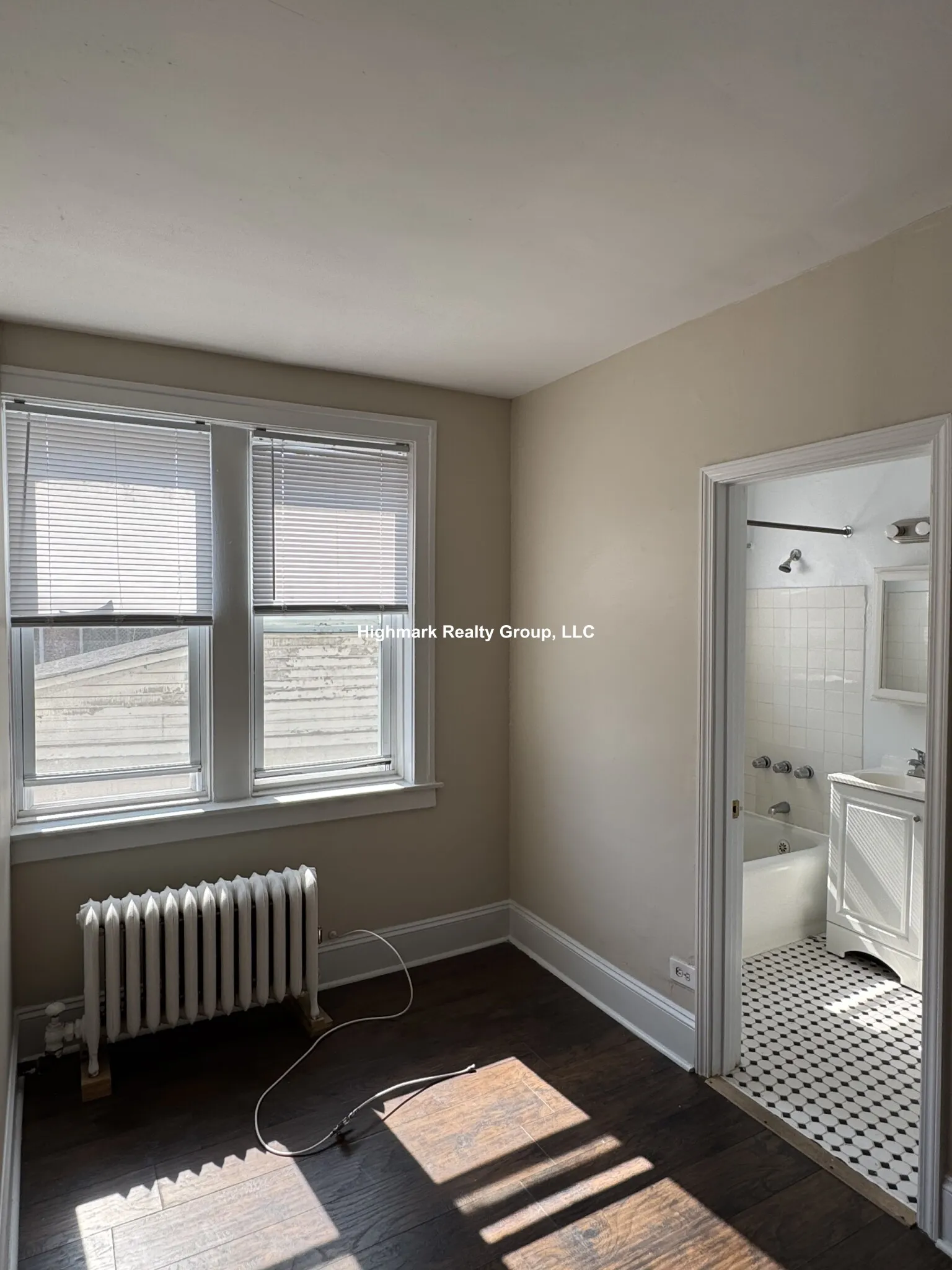 1333 W Birchwood Ave, , 60626, USA 60626-unit#203-Chicago-IL