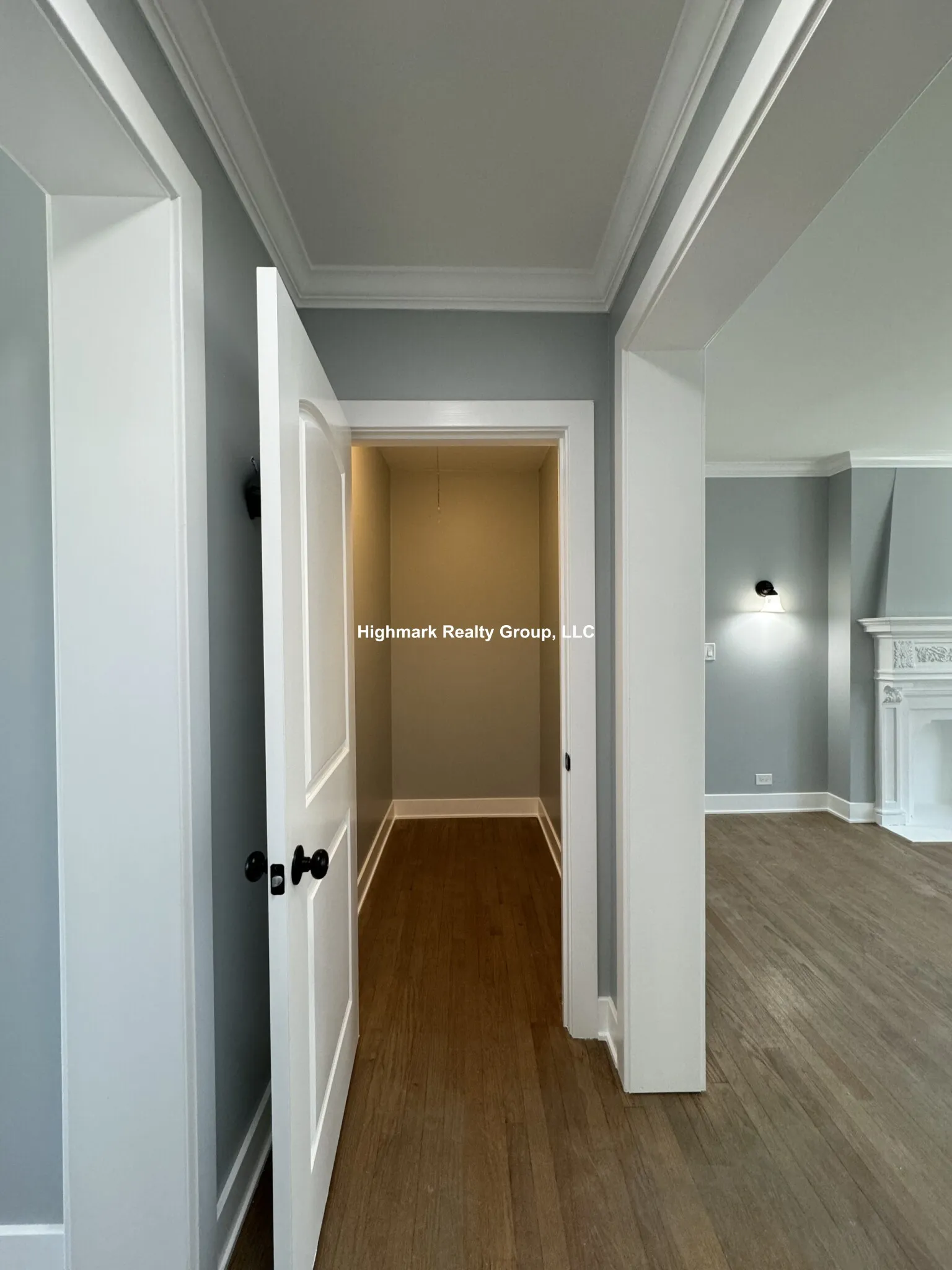 918 Green Bay Rd, ,  60093, USA 60093-unit#02F-Winnetka-IL