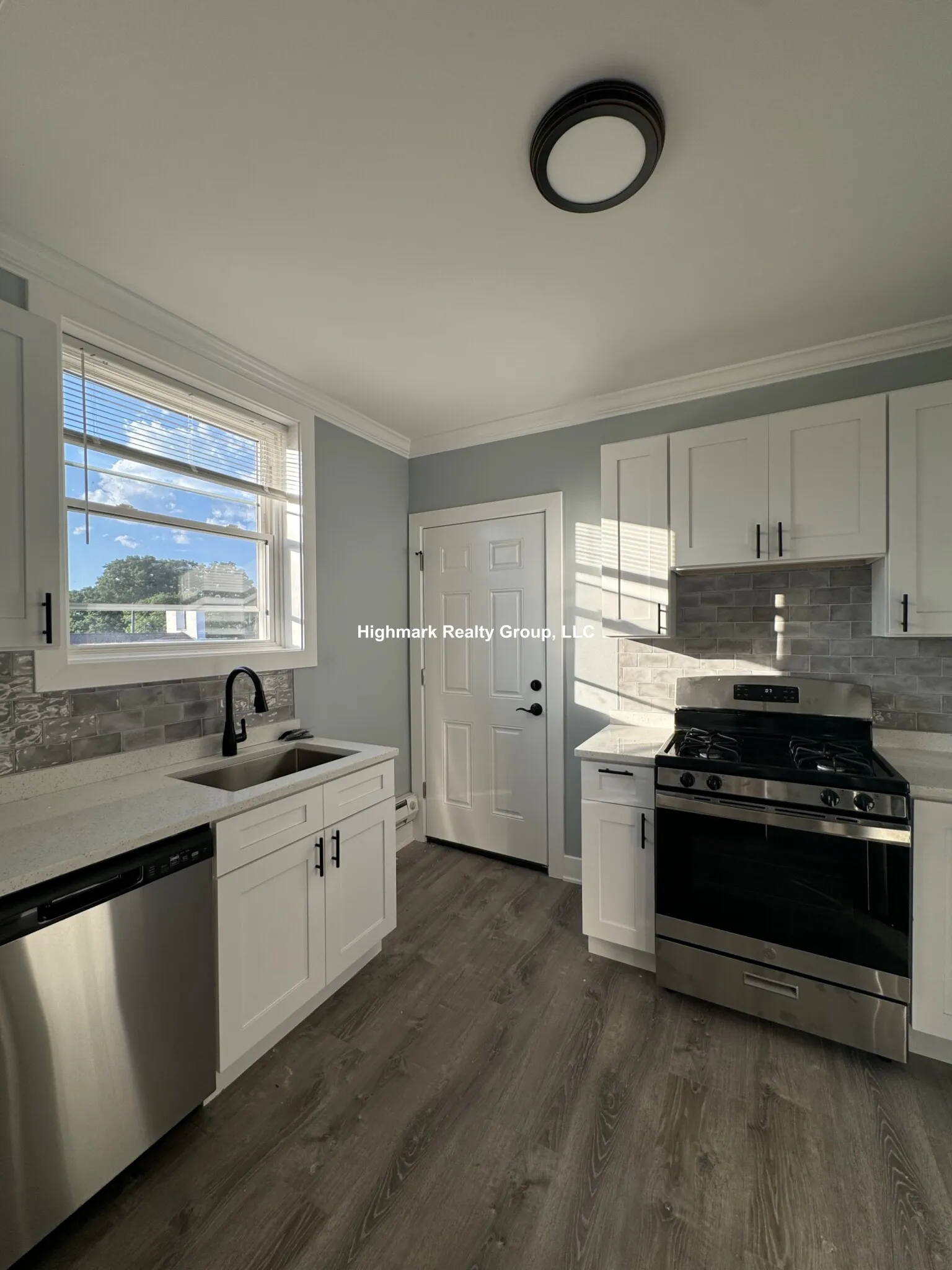 918 Green Bay Rd, ,  60093, USA 60093-unit#02F-Winnetka-IL