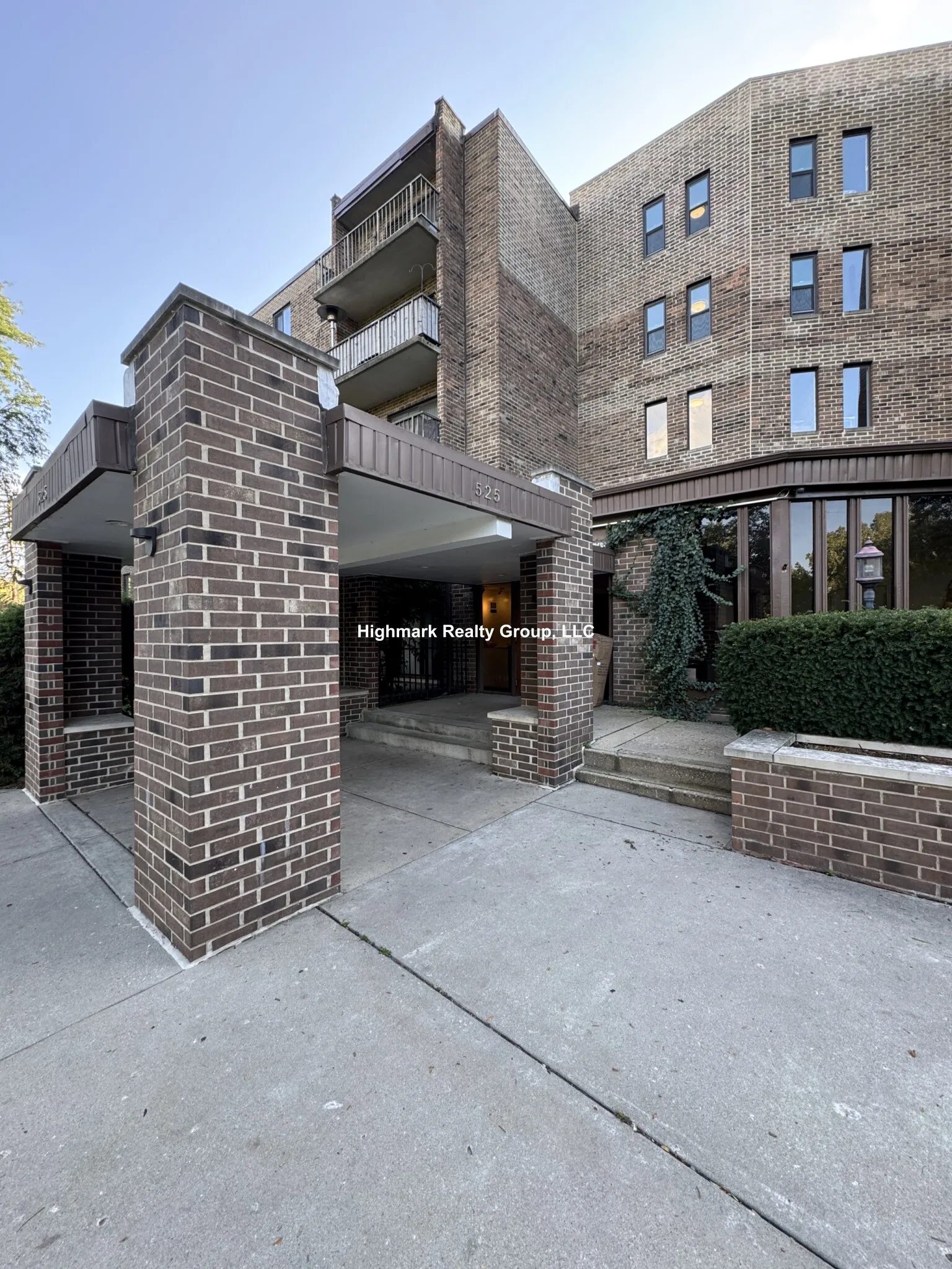 525 N Quentin Rd, , 60067, USA 60067-unit#216-Palatine-IL