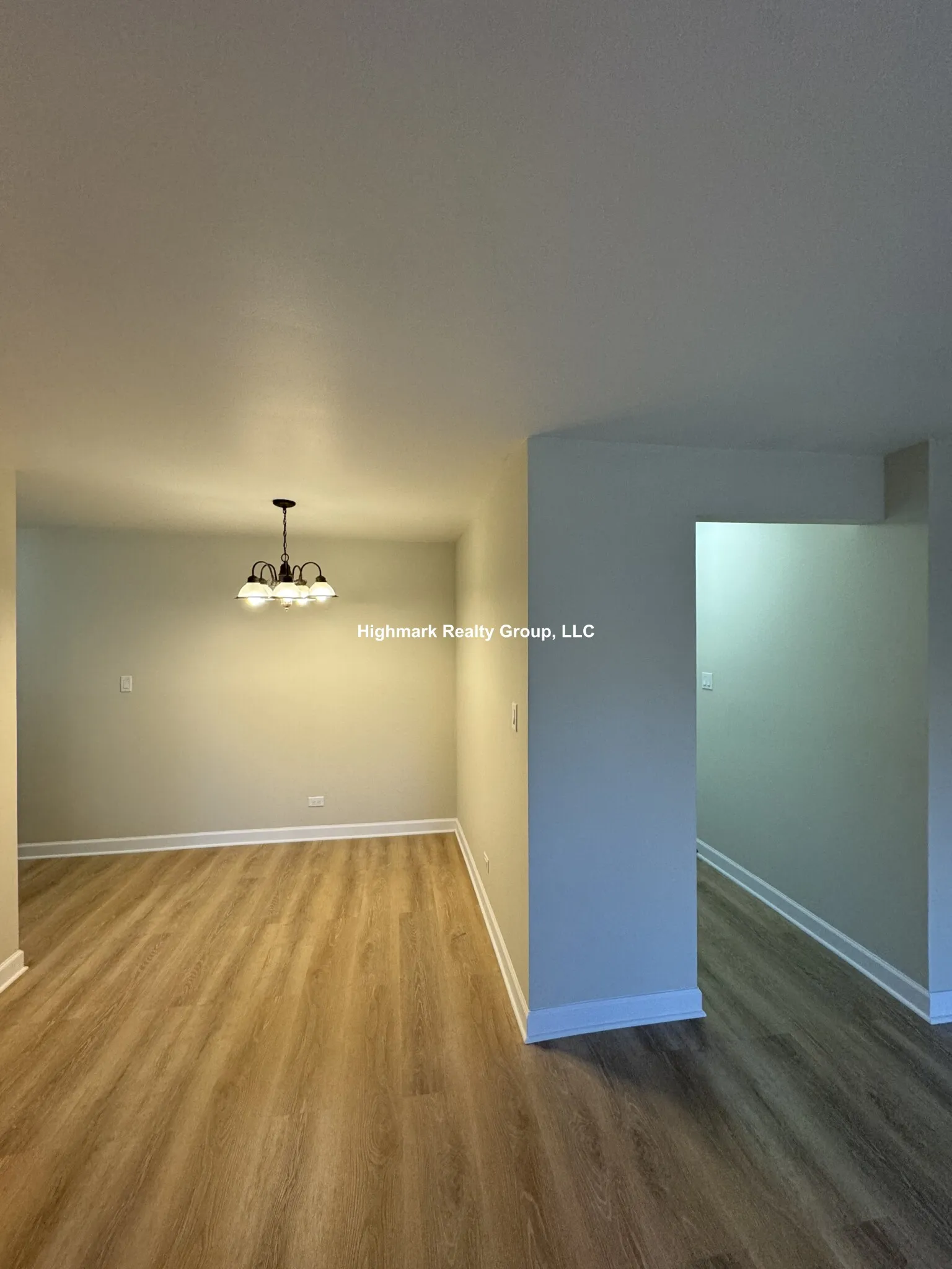 5851 N Winthrop Ave, , 60660, USA 60660-unit#501-Chicago-IL