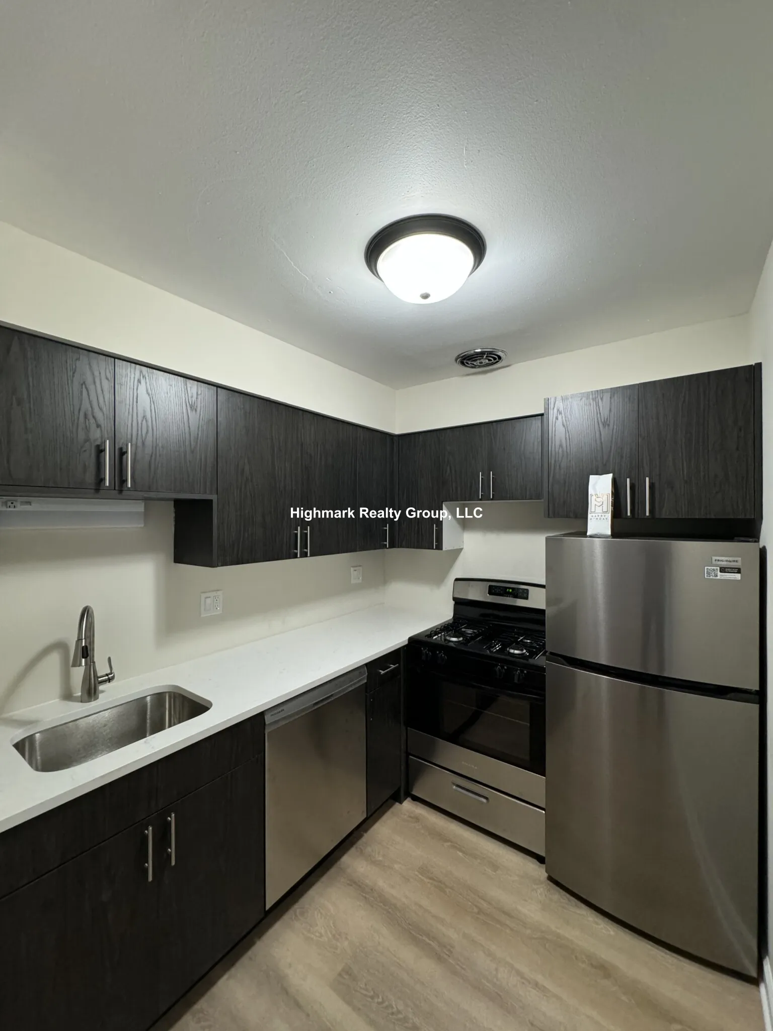 5851 N Winthrop Ave, , 60660, USA 60660-unit#501-Chicago-IL