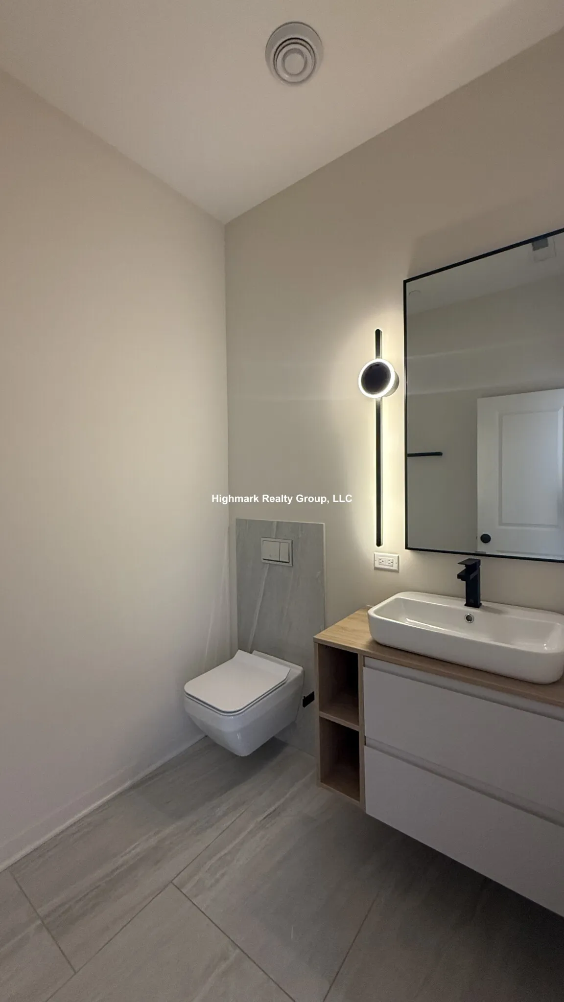 3207 N Narragansett Ave, , 60634, USA 60634-unit#306A-Chicago-IL