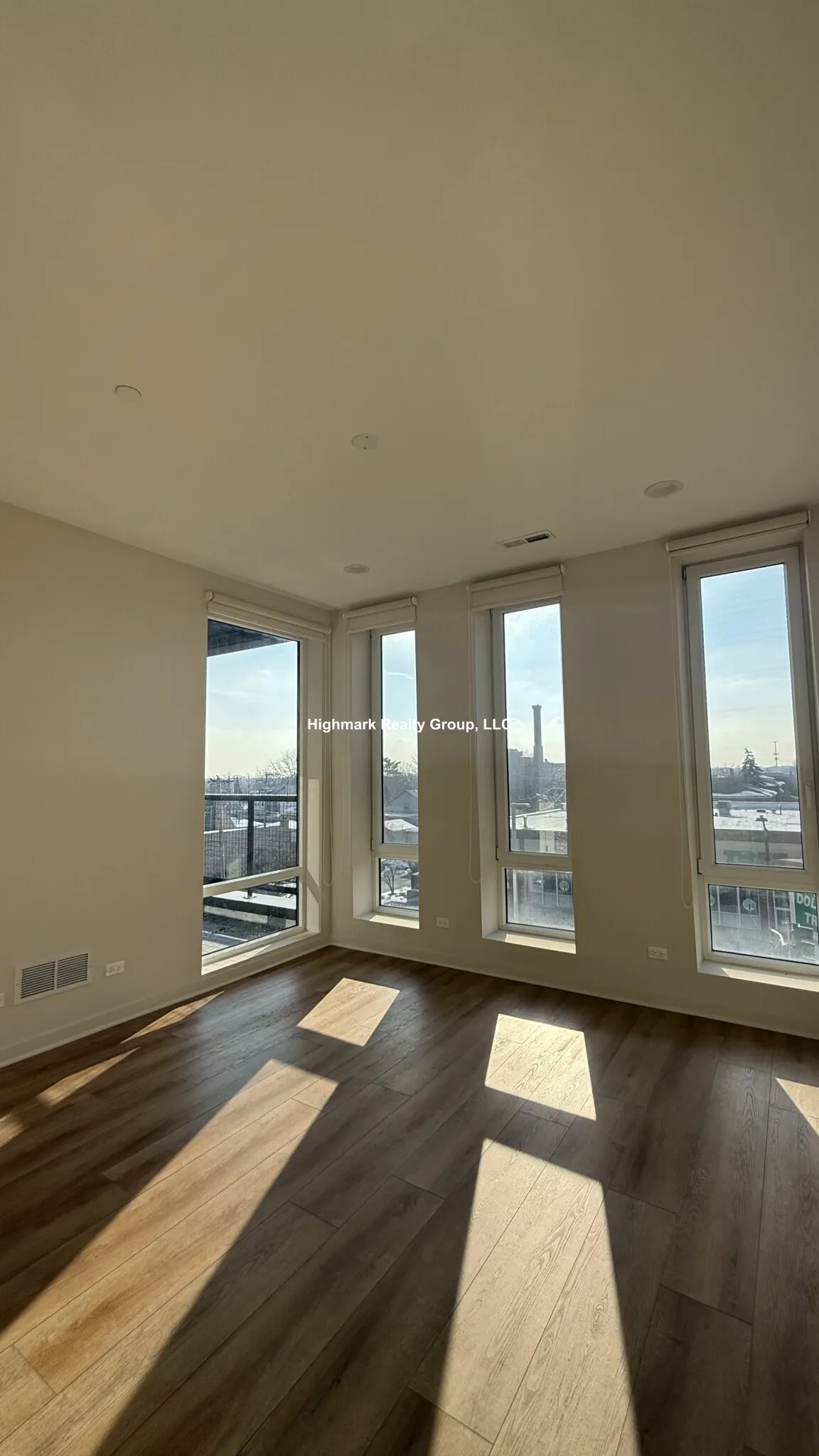 3207 N Narragansett Ave, , 60634, USA 60634-unit#306A-Chicago-IL