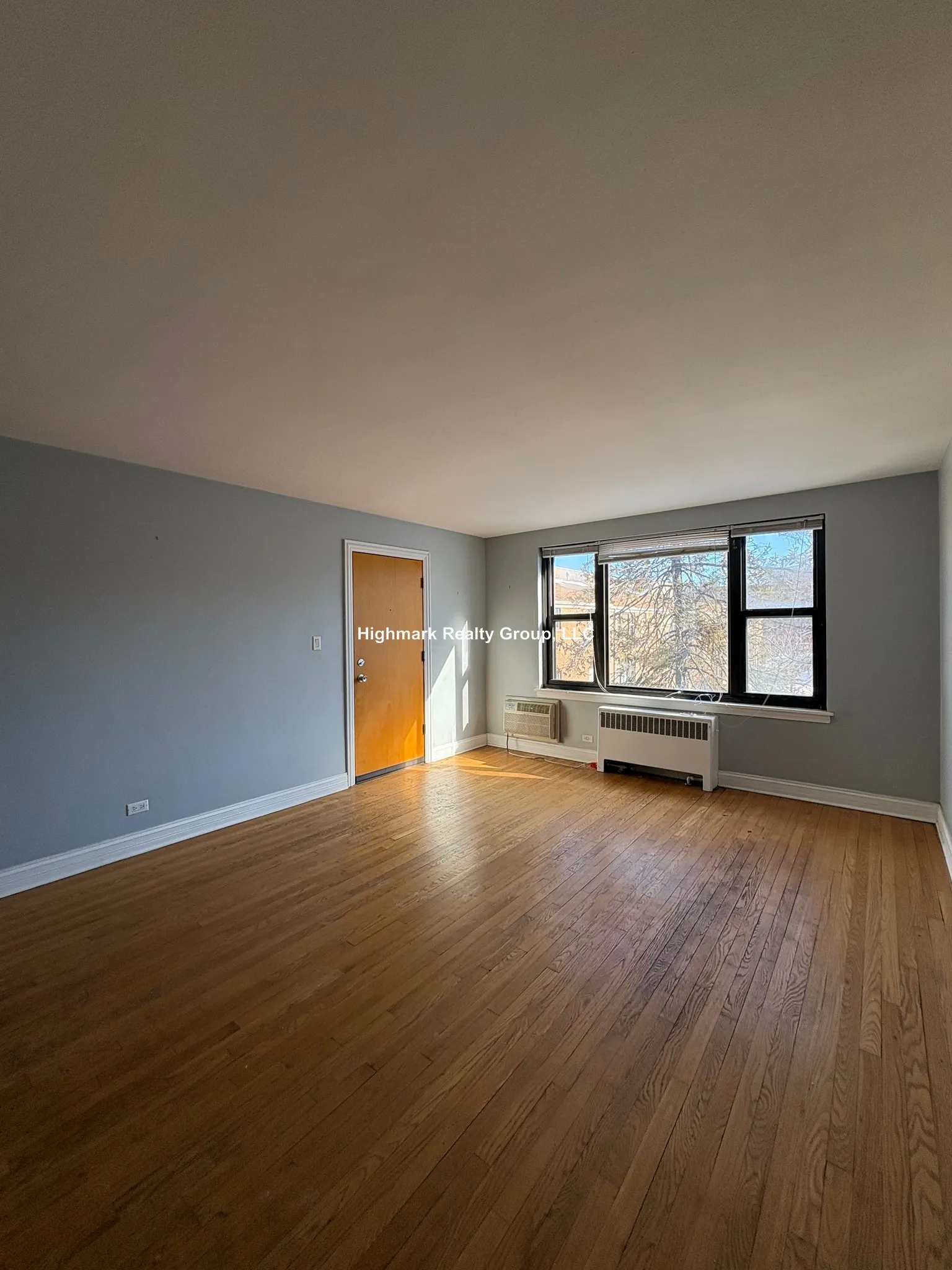 7320 N Ridge Blvd, , 60645, USA 60645-unit#3W-Chicago-IL