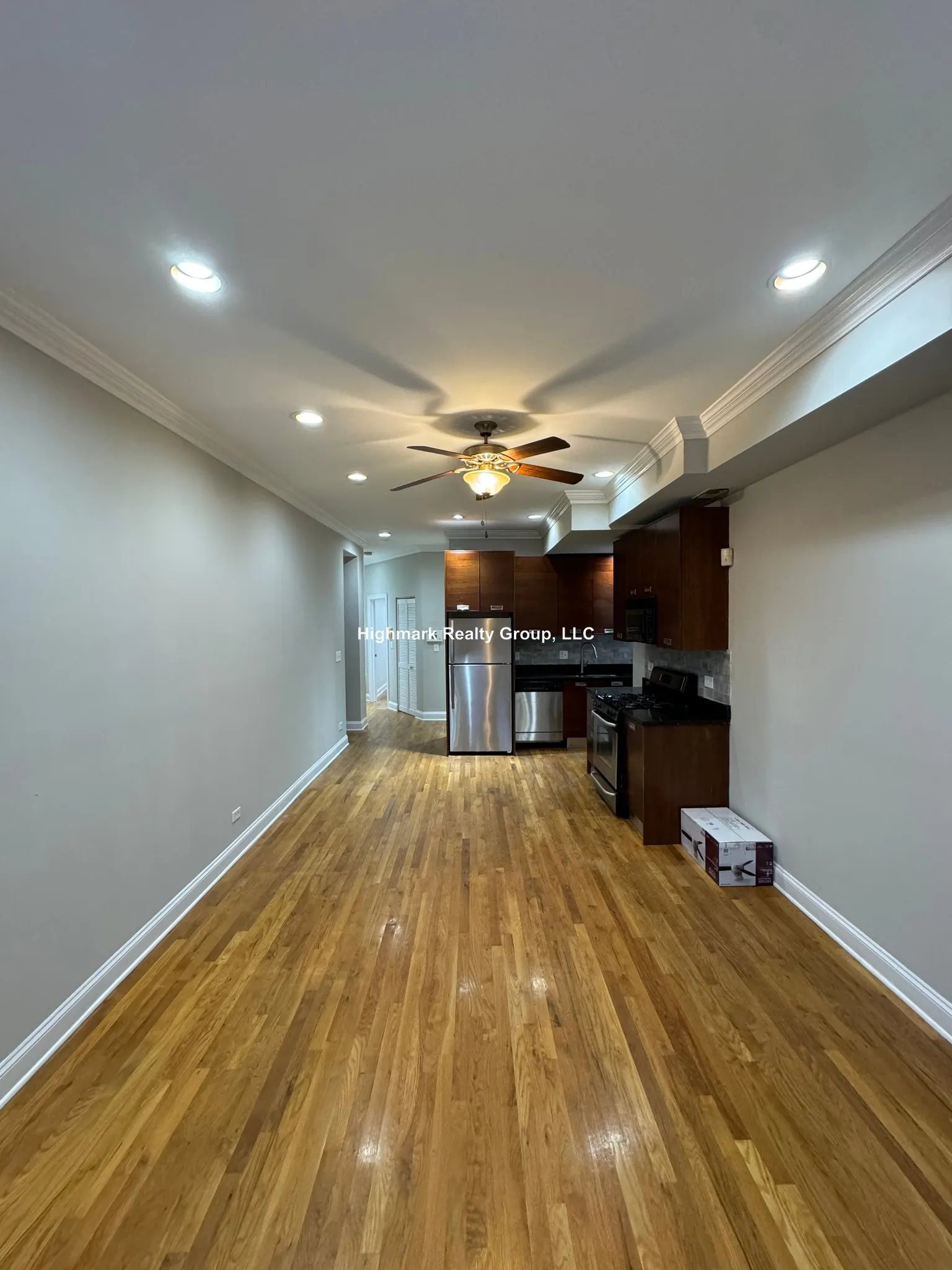 6935 N Oakley Ave, , 60645, USA 60645-unit#GC-Chicago-IL