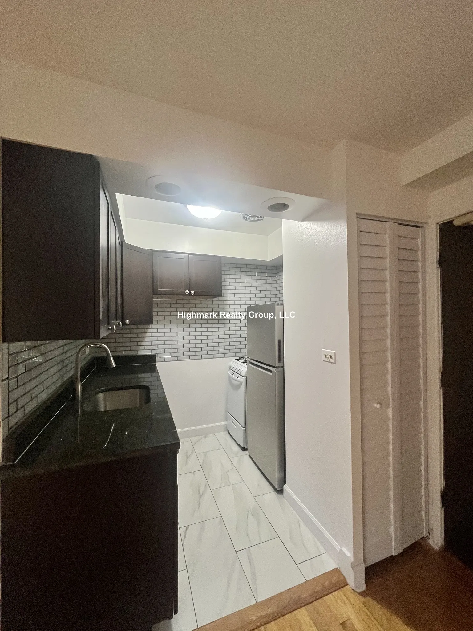 6830 N Sheridan Rd, , 60626, USA 60626-unit#550-Chicago-IL